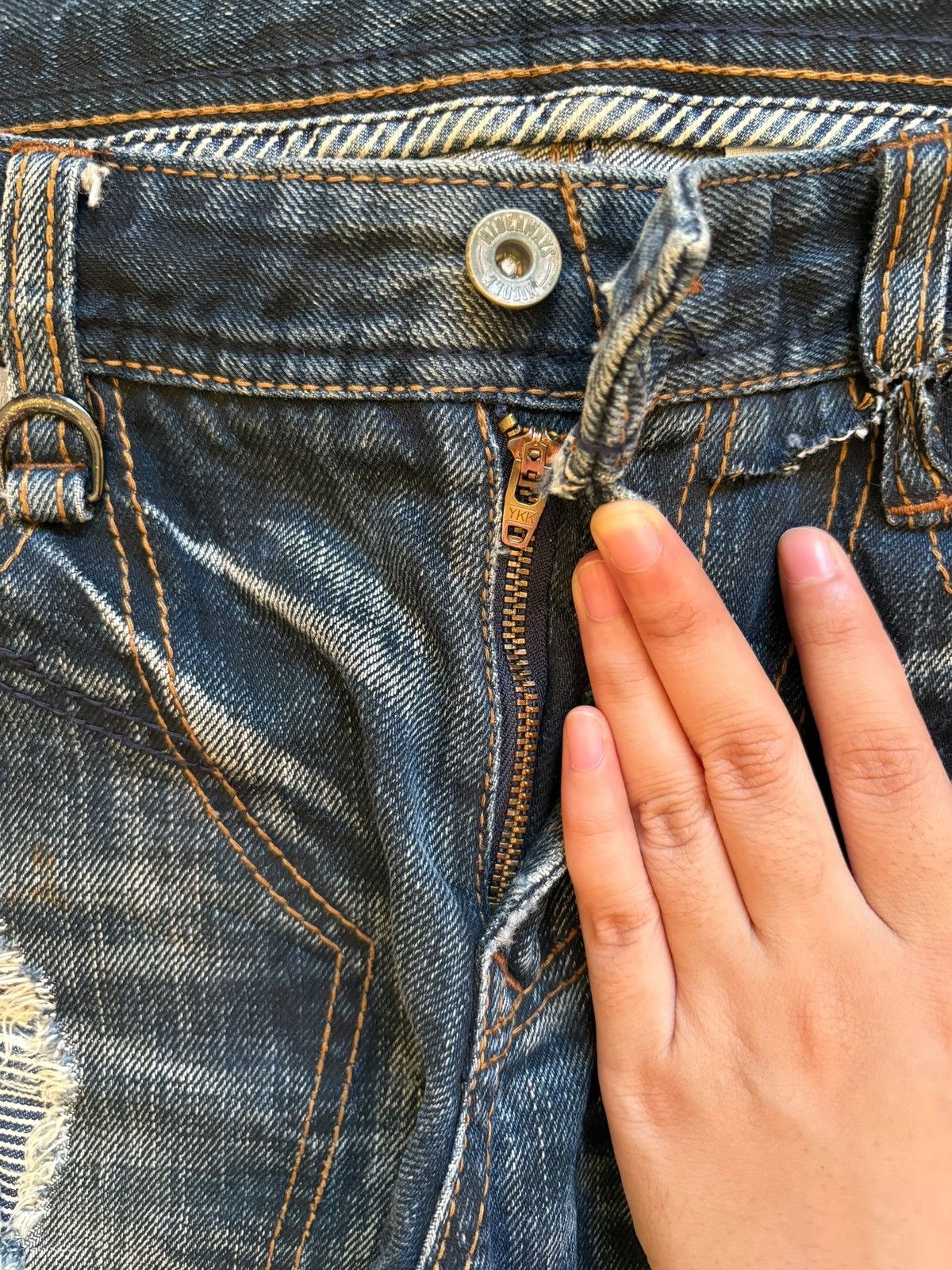 Japanese Brand Vintage Japanese Brand Mud Wash Distressed Bootcut Jeans Size US 33 - 3 Thumbnail