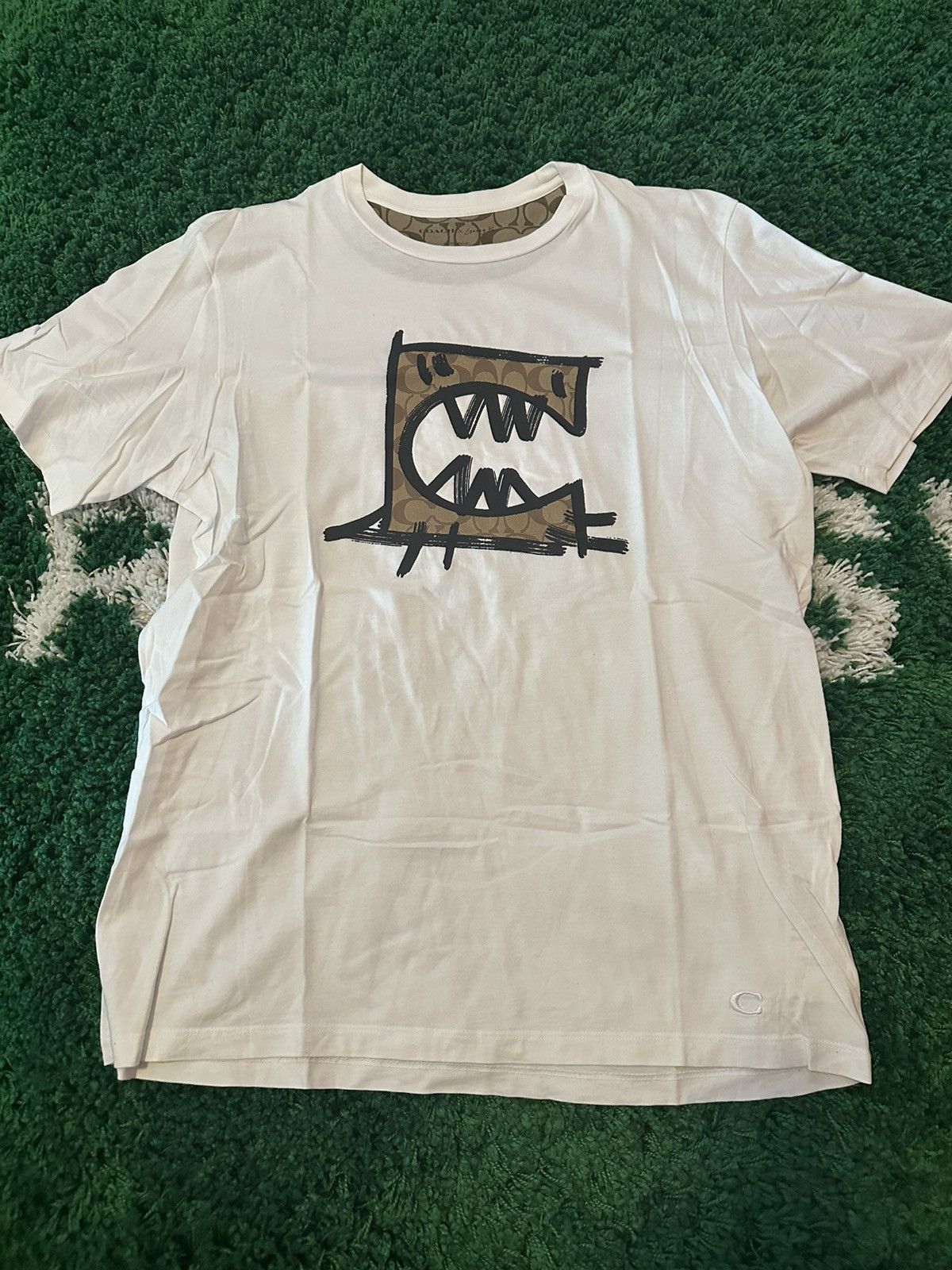 Coach Coach x Guang Yu Logo Tee XL Size US XL / EU 56 / 4 - 1 Thumbnail