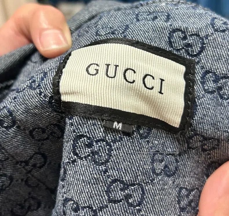 Gucci Gucci Full-printed old-fashioned denim jacket Size US M / EU 48-50 / 2 - 9 Thumbnail