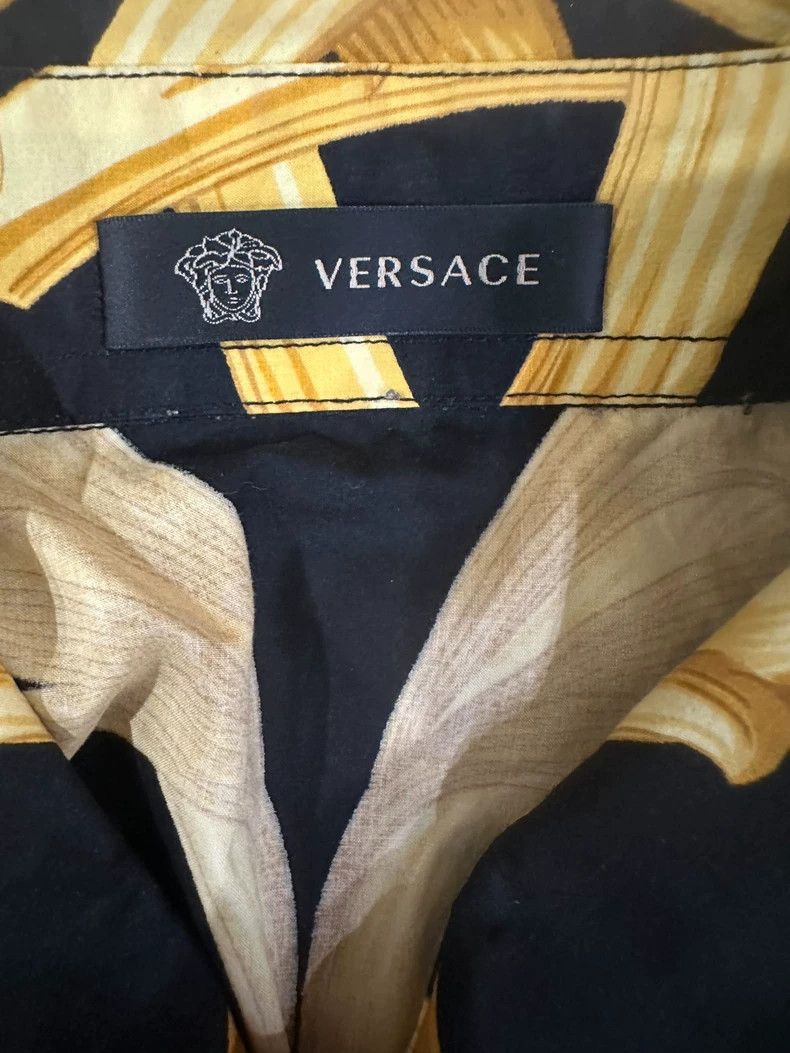 Versace Versace Printed shirts Size S / US 4 / IT 40 - 3 Thumbnail