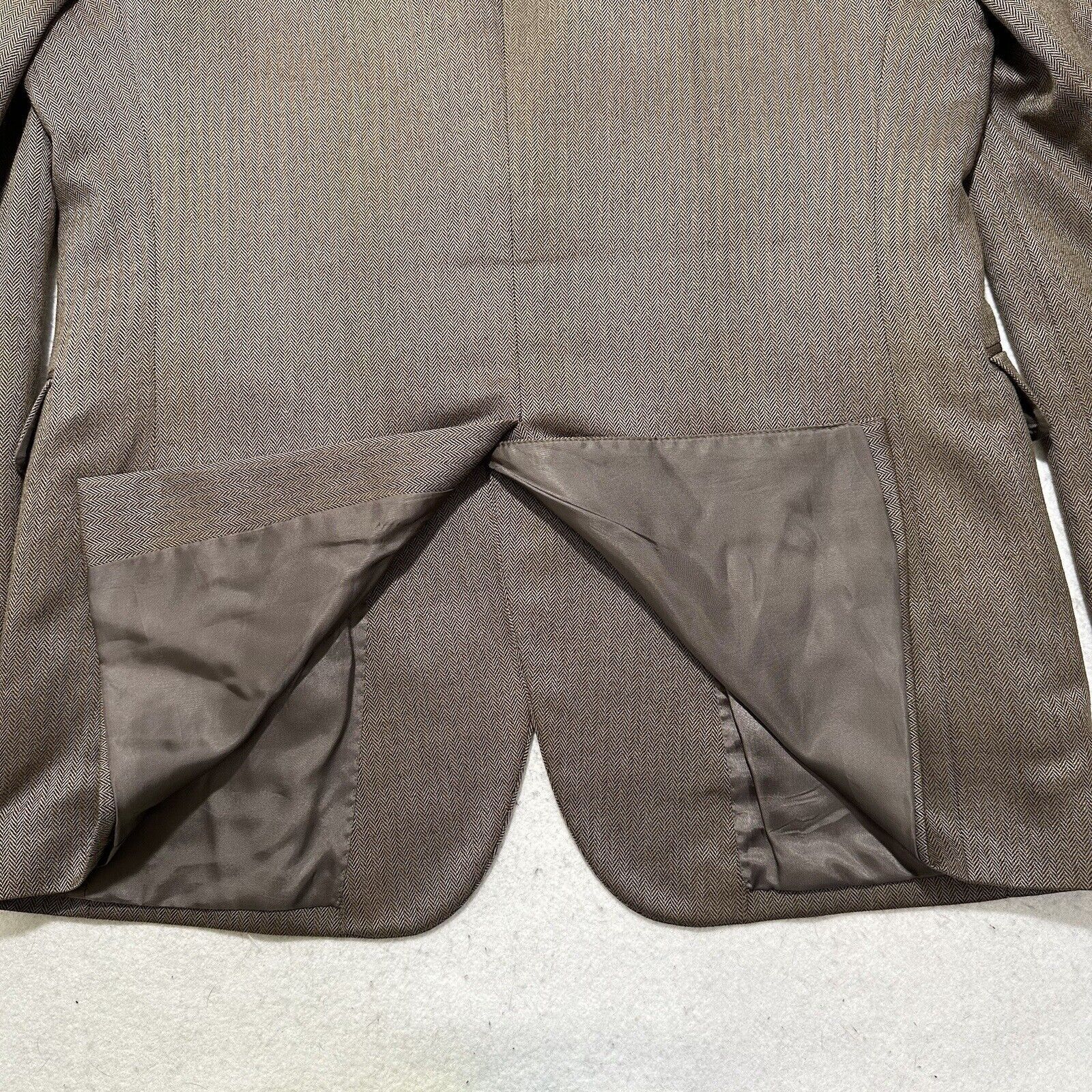 Jos. A. Bank Jos. A. Bank 42R Silk + Camel Hair Herringbone Suit Jacket Size 42R - 17 Thumbnail