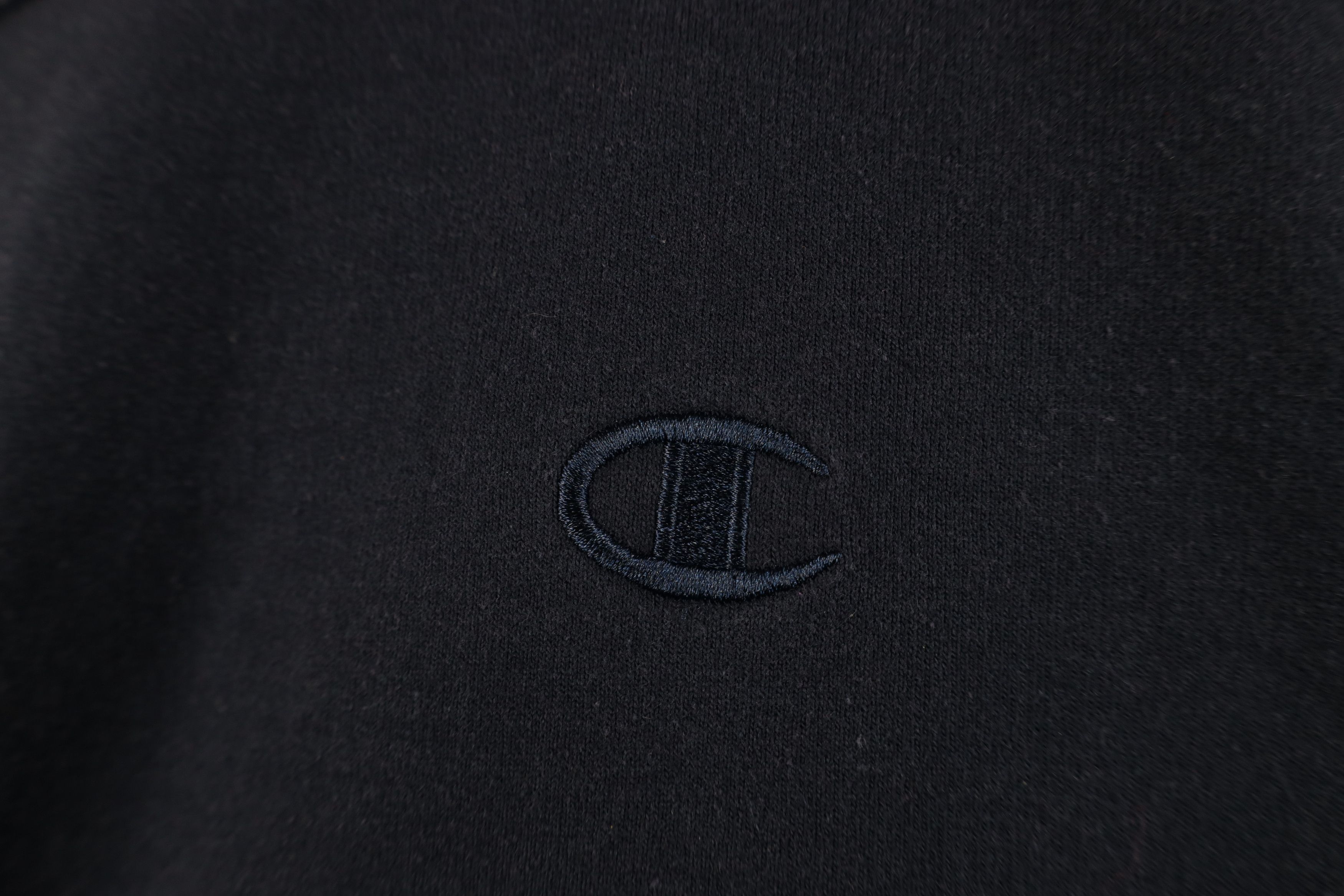 Champion Vintage Y2K Champion Monochrome Crewneck Sweatshirt Size US XL / EU 56 / 4 - 5 Thumbnail