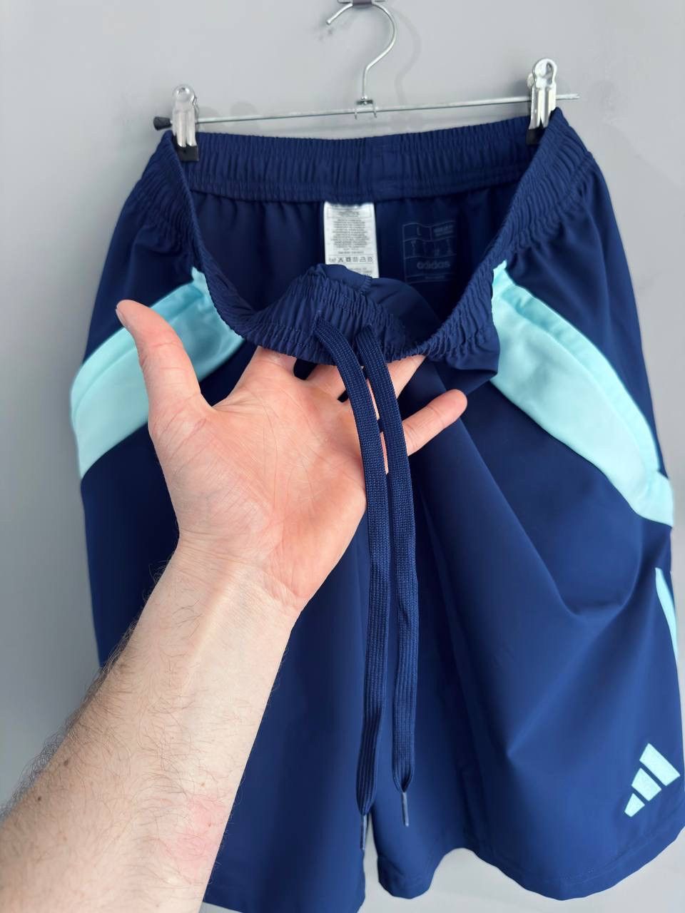 Adidas FC Arsenal London 2024/25 Men's Training Downtime Shorts, L Size US 34 / EU 50 - 13 Thumbnail