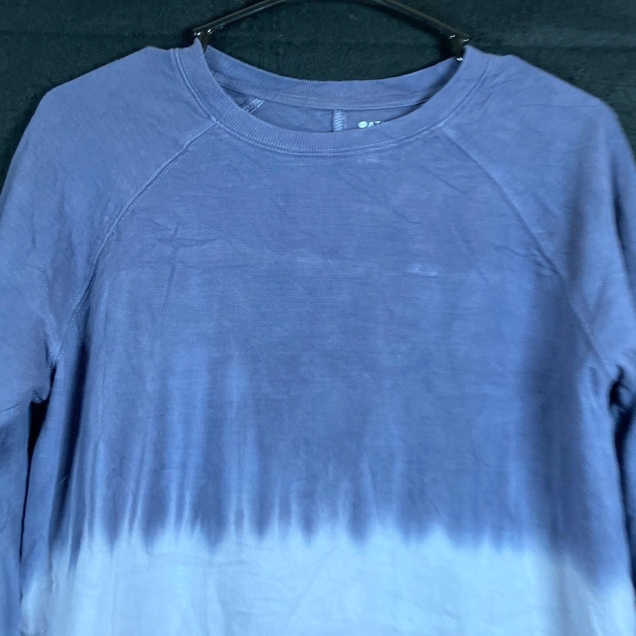 Athleta Athleta Womens Sweatshirt Purple Ombre Crew Neck Pullover Cotton Blend XS Size XS / US 0-2 / IT 36-38 - 2 Thumbnail