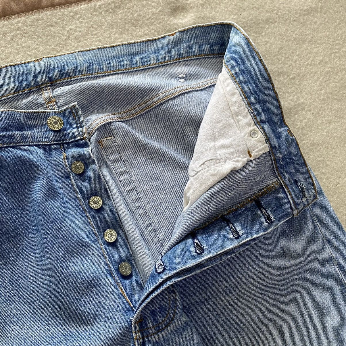Levi's × Vintage Vintage 90's Levi's 501 Distressed Denim w35 Size US 35 - 5 Thumbnail