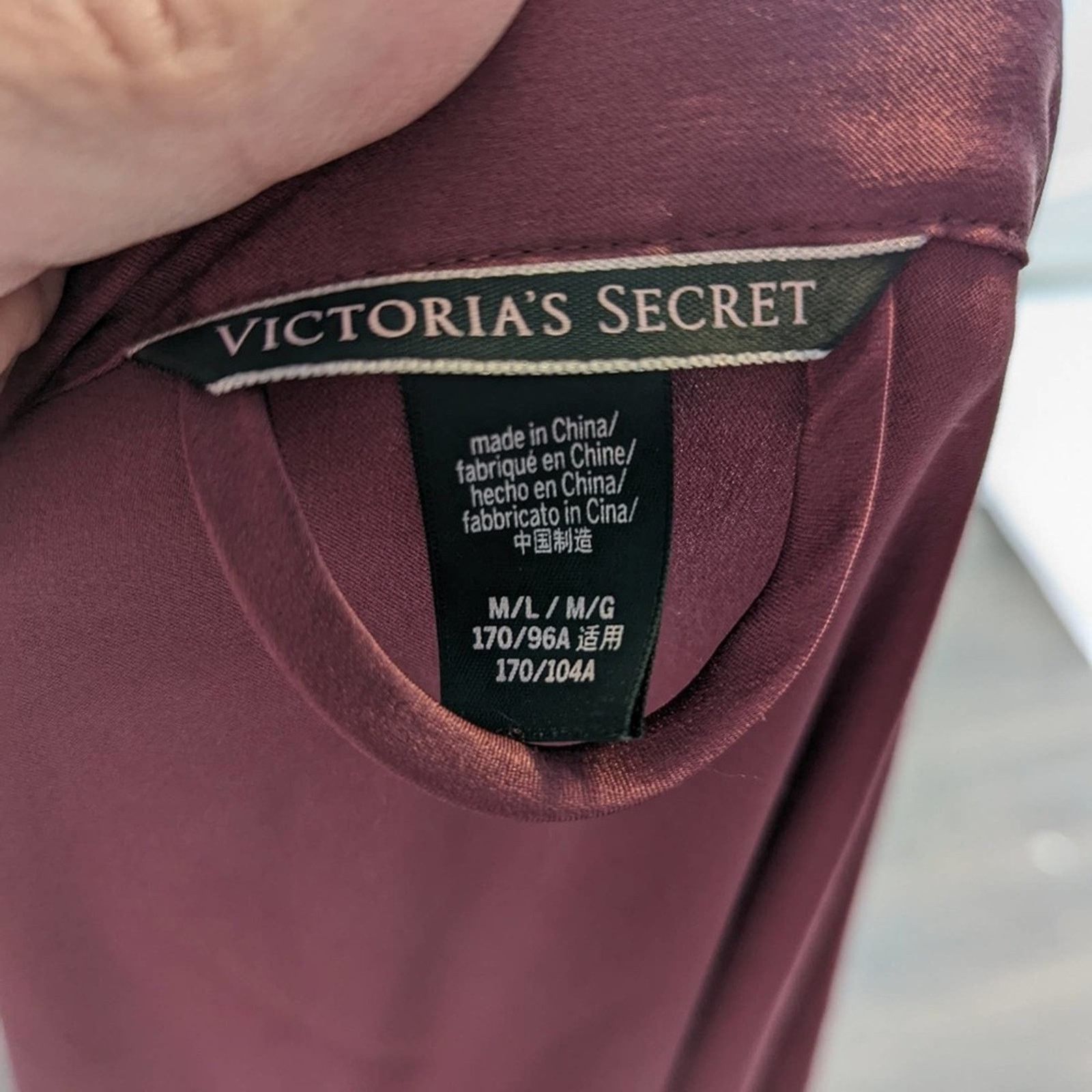 Victoria's Secret Victoria's Secret Silky Robe Size ONE SIZE - 2 Thumbnail