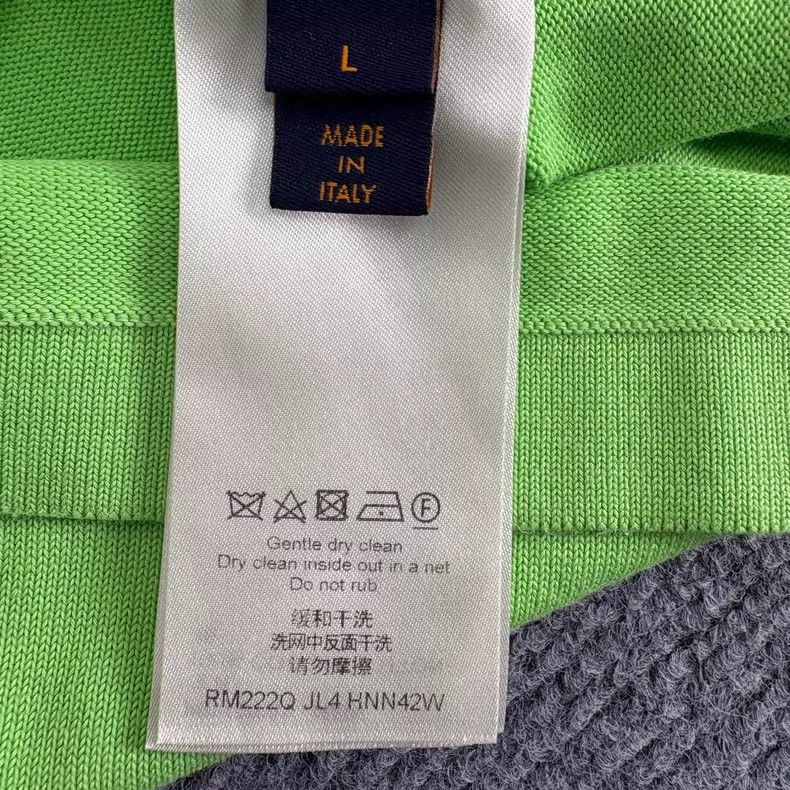 Louis Vuitton Louis Vuitton Green pin short sleeve Size US L / EU 52-54 / 3 - 6 Thumbnail