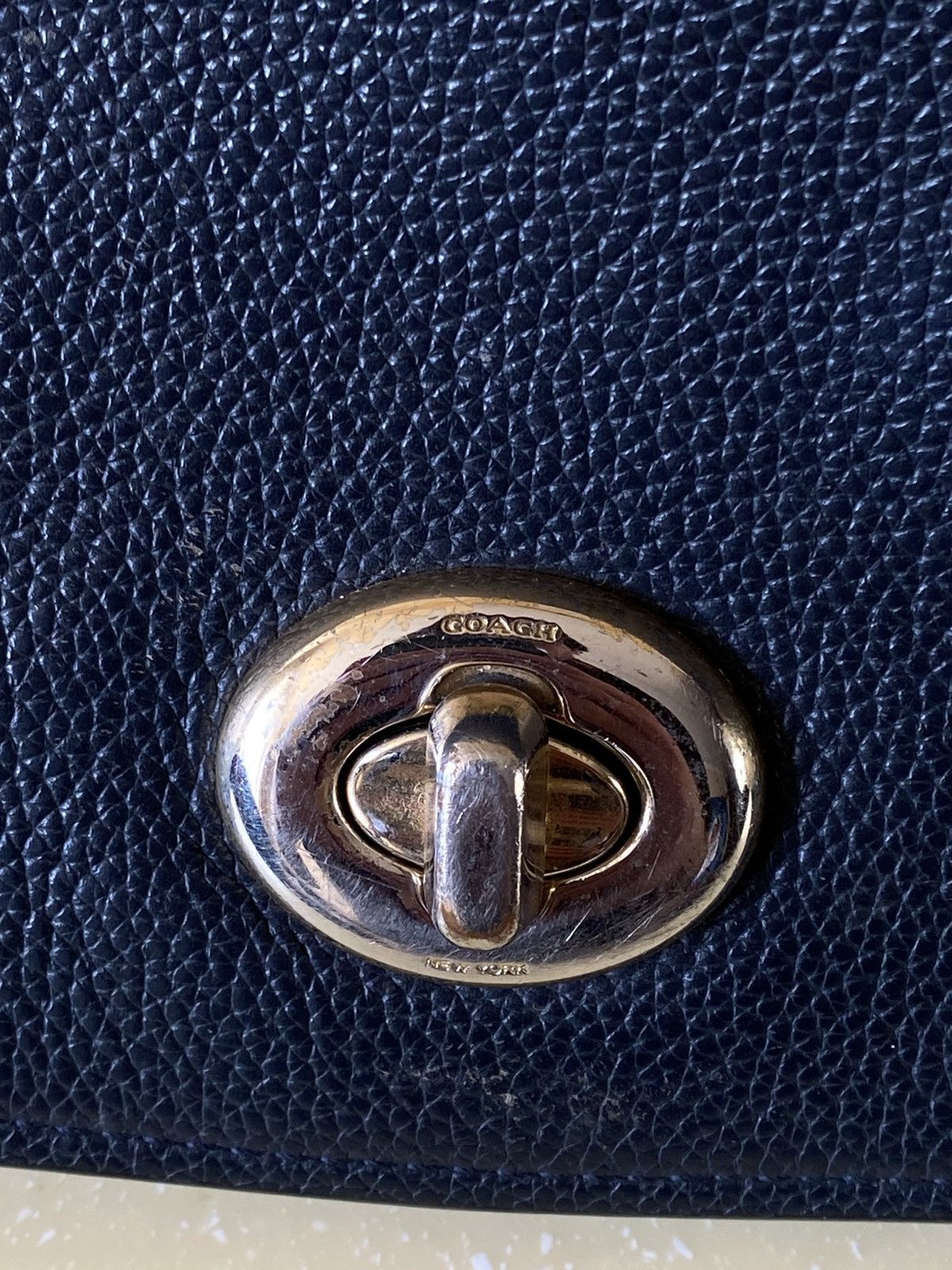 Coach Coach Navy Leather Shoulder Crossbody Golden Logo Bag Size ONE SIZE - 14 Thumbnail