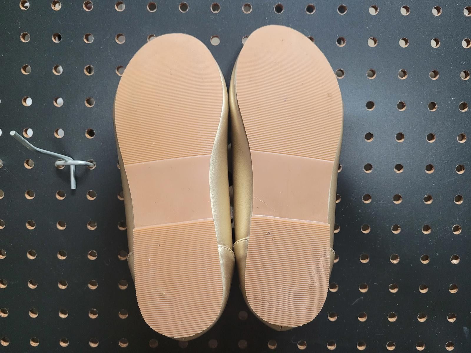 Other Gorgeous Gold Bow Flats - Grab 'Em Before They're Gone! Size US 4.5 / IT 34.5 - 5 Thumbnail