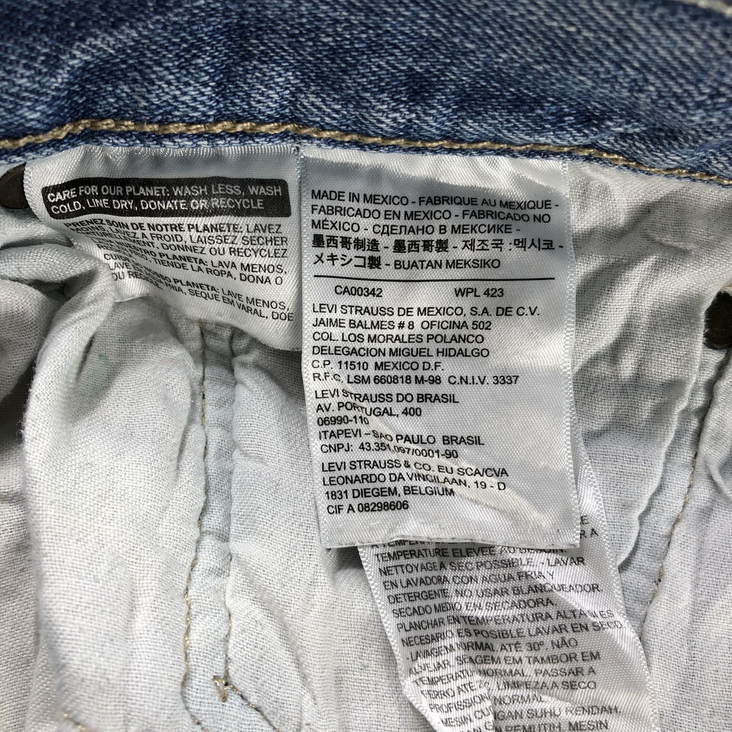 Levi's Vintage Blue Wash Levis 501 Jeans-J2494 Size US 41 - 15 Thumbnail