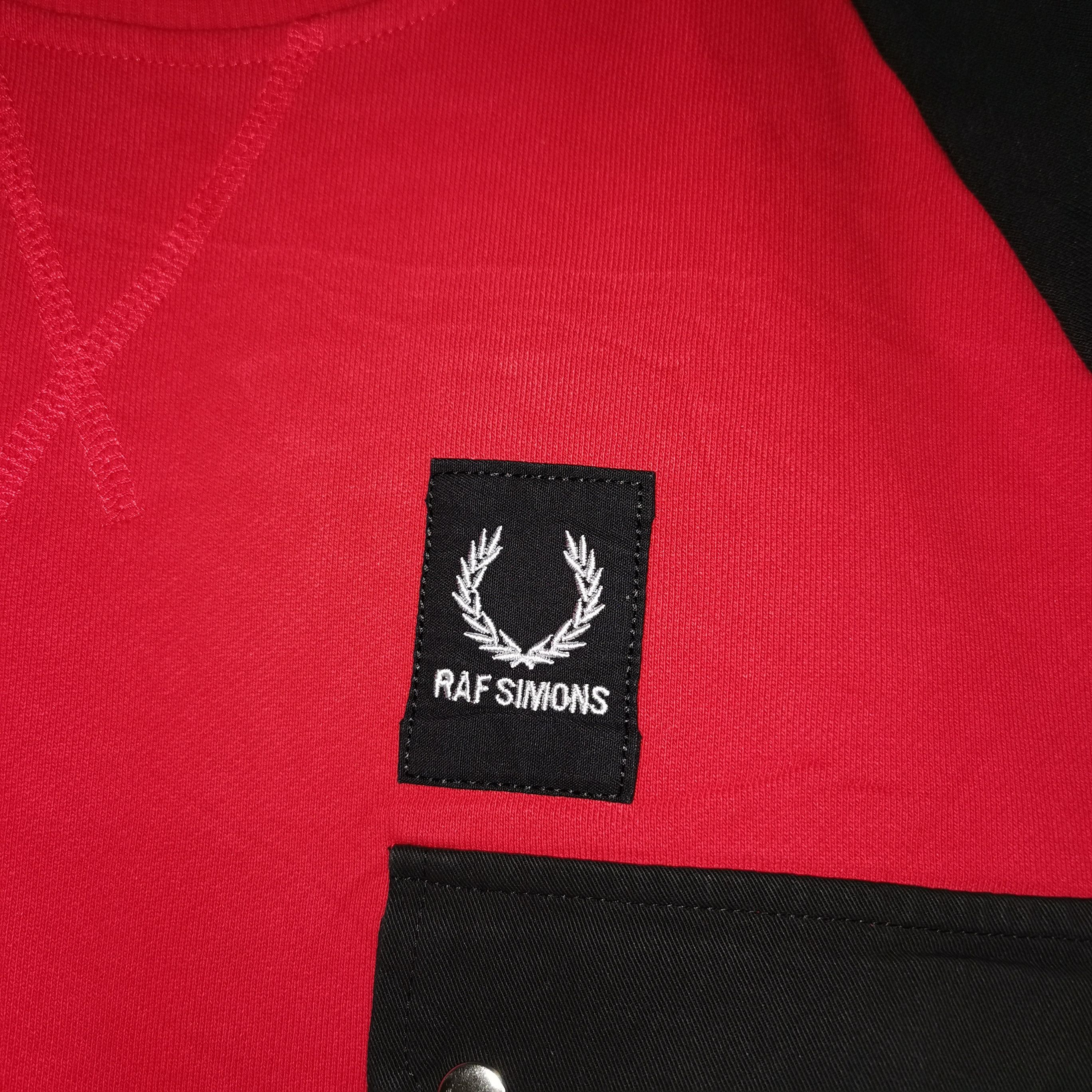 Fred Perry × Raf Simons Rare Raf Simons X Fred perry Red Pocket Crewneck Size US XL / EU 56 / 4 - 3 Thumbnail