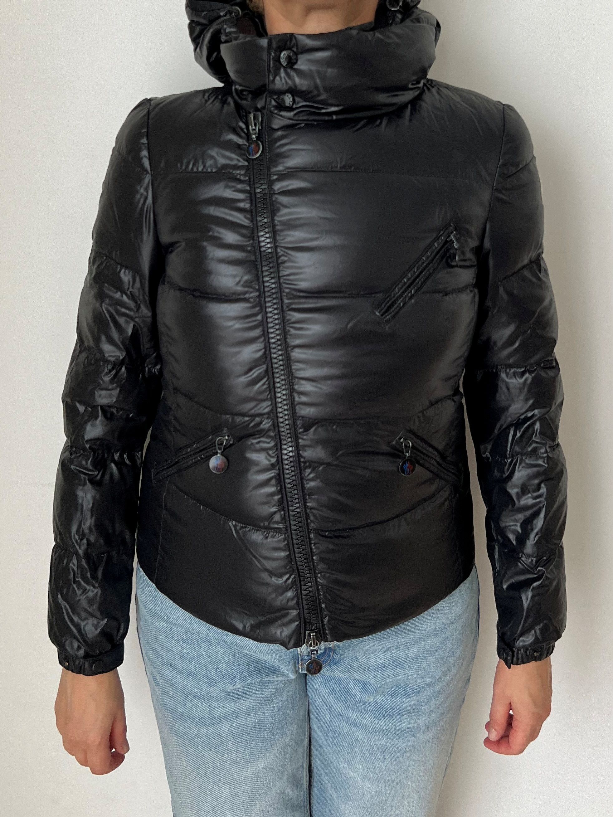 MONCLER GESSE SHINY NYLON DOWN PUFFER JACKET