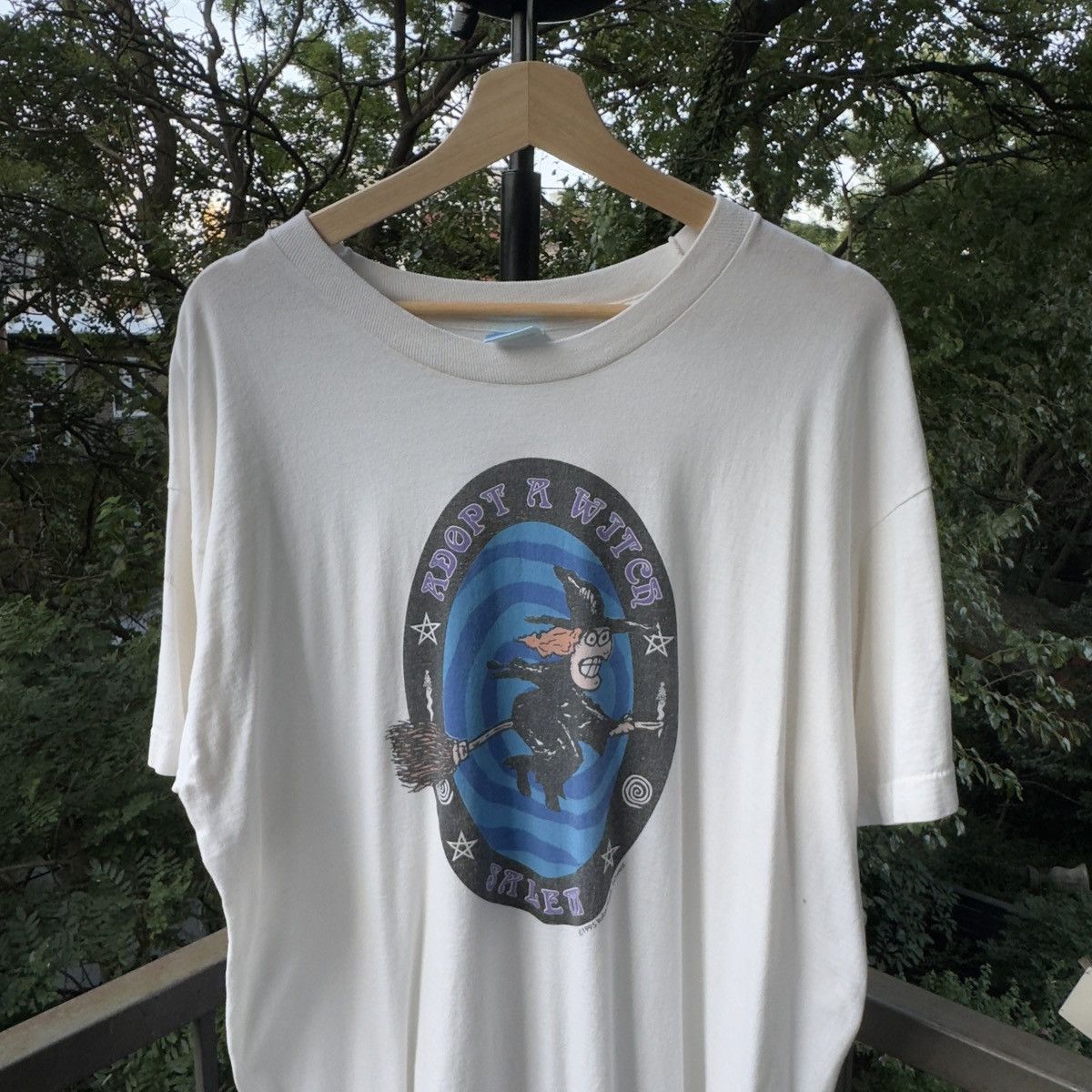 Vintage 90s Salem Witch Faded Thrashed Distressed Tee ERD Grunge Size US XL / EU 56 / 4 - 4 Thumbnail