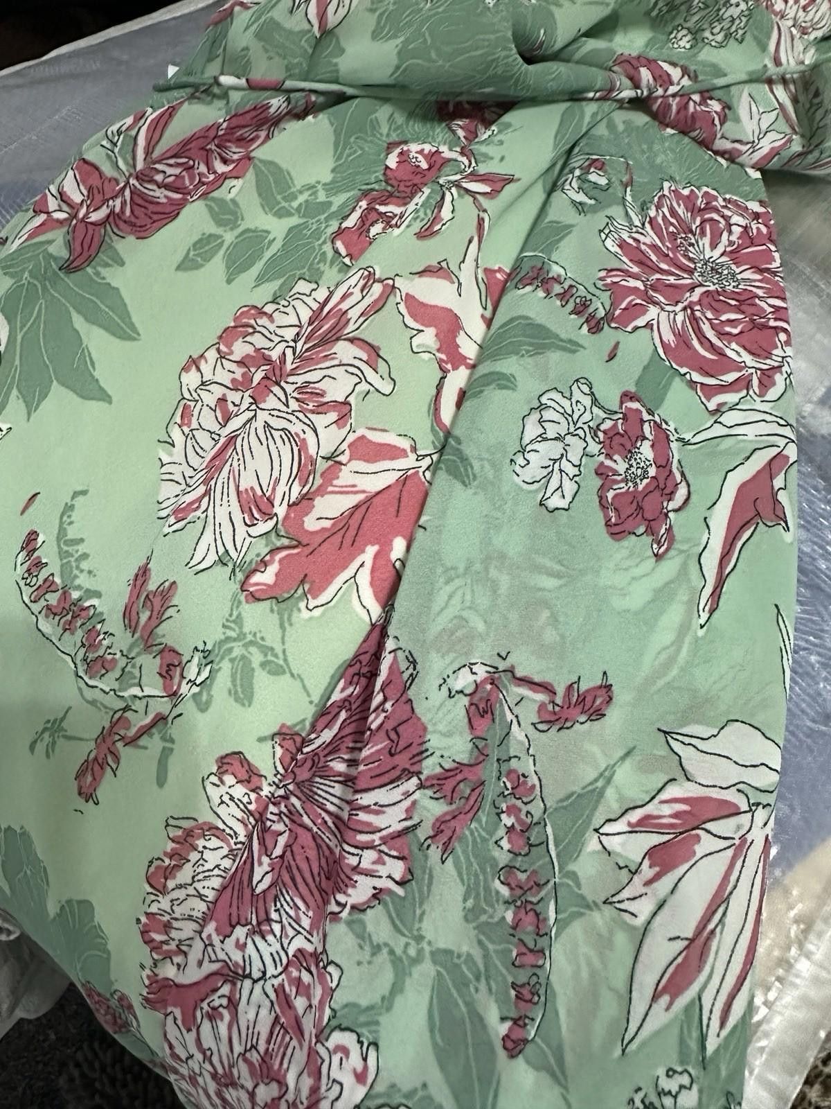 Zara ZARA Green Floral Maxi dress Size L / US 10 / IT 46 - 3 Thumbnail