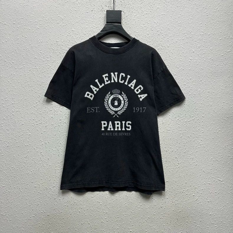 Balenciaga Balenciaga Washing to make short sleeves of old wheat ear Size US S / EU 44-46 / 1 - 1 Thumbnail