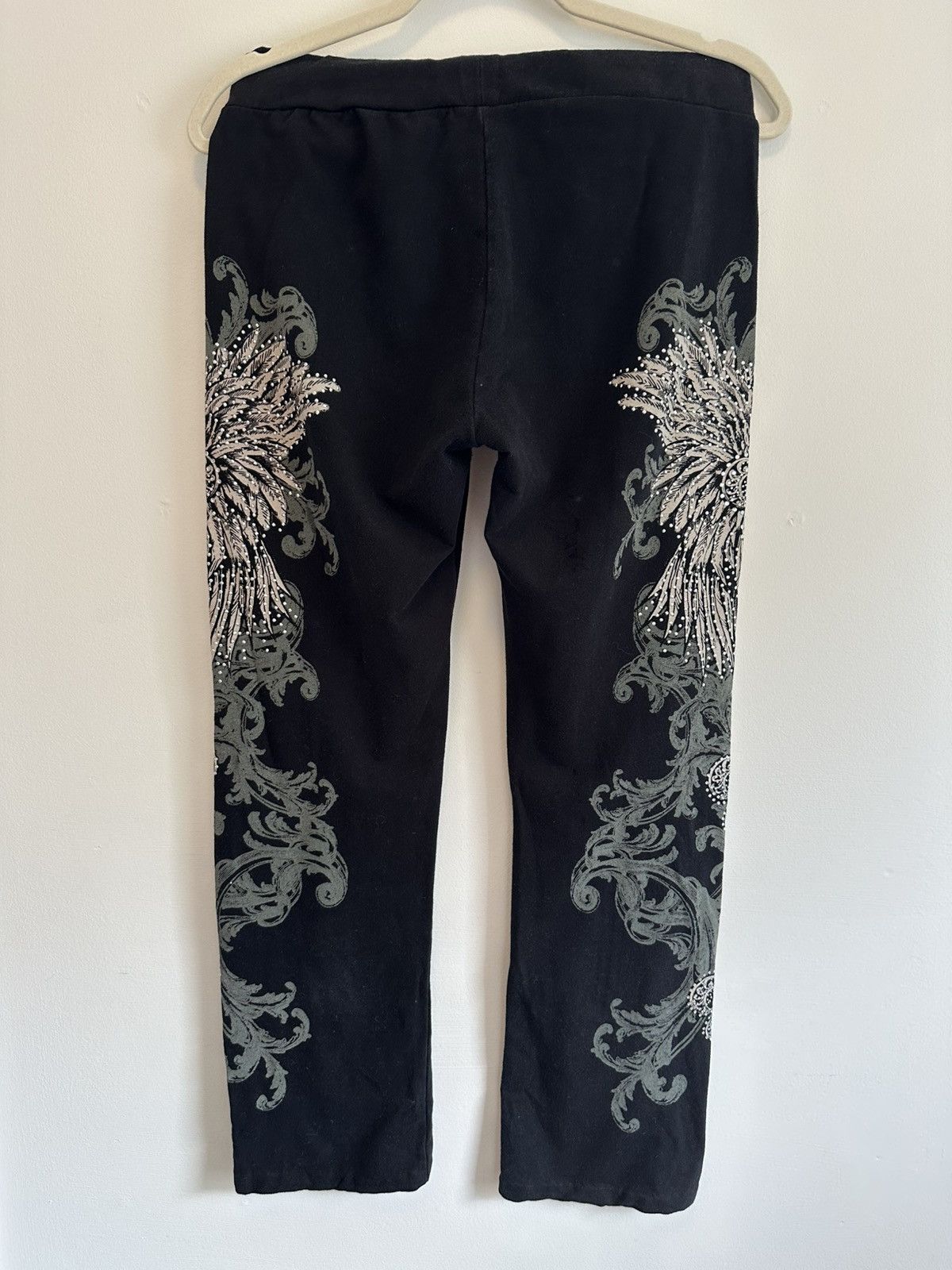 Other Y2K Rhinestone Graphic Wing Pants – Black Fleur-de-Lis Print Size 28" / US 6 / IT 42 - 2 Thumbnail