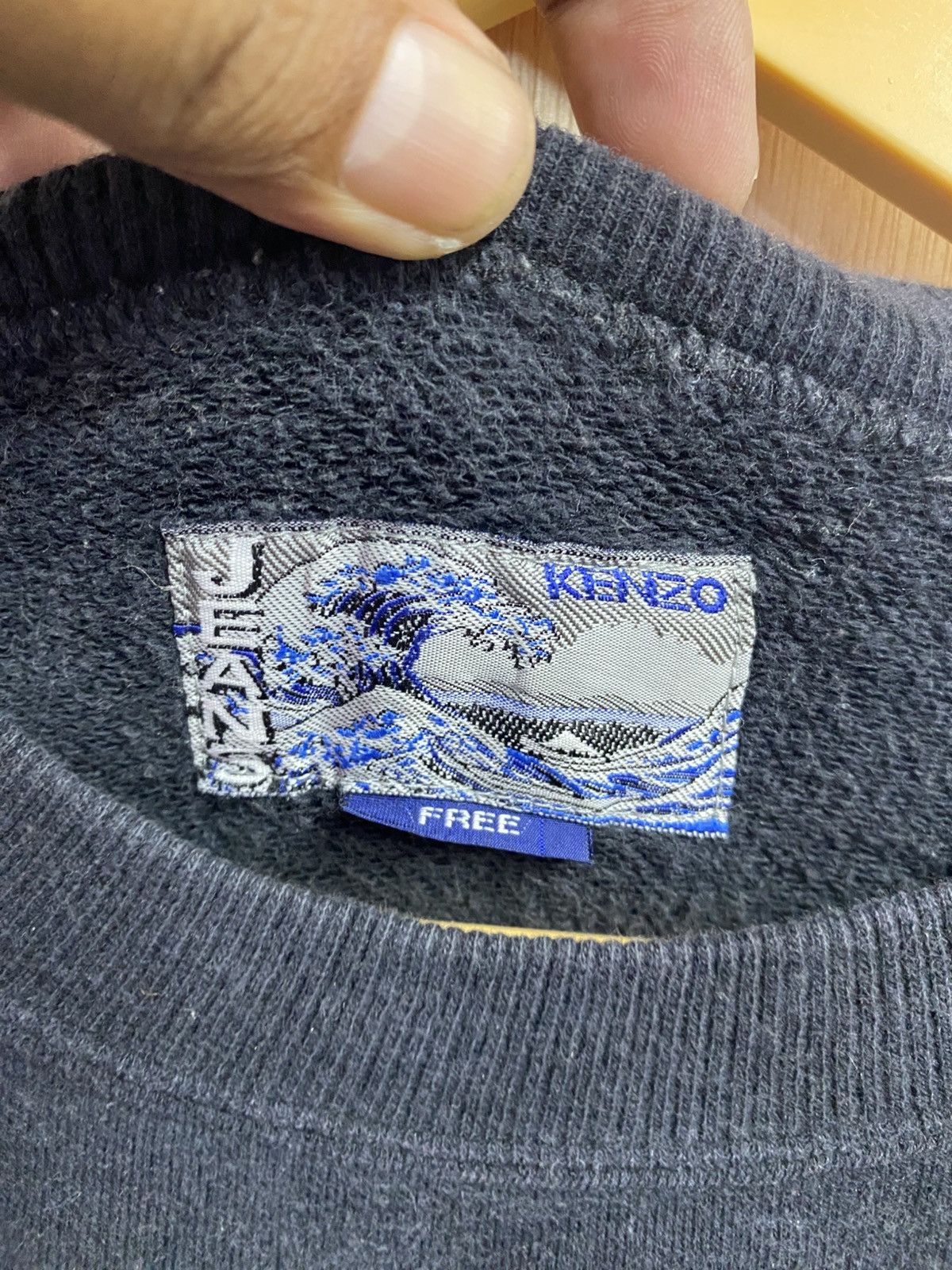 Kenzo vintage Kenzo Jeans black crewneck sweatshirt Size US XL / EU 56 / 4 - 4 Thumbnail