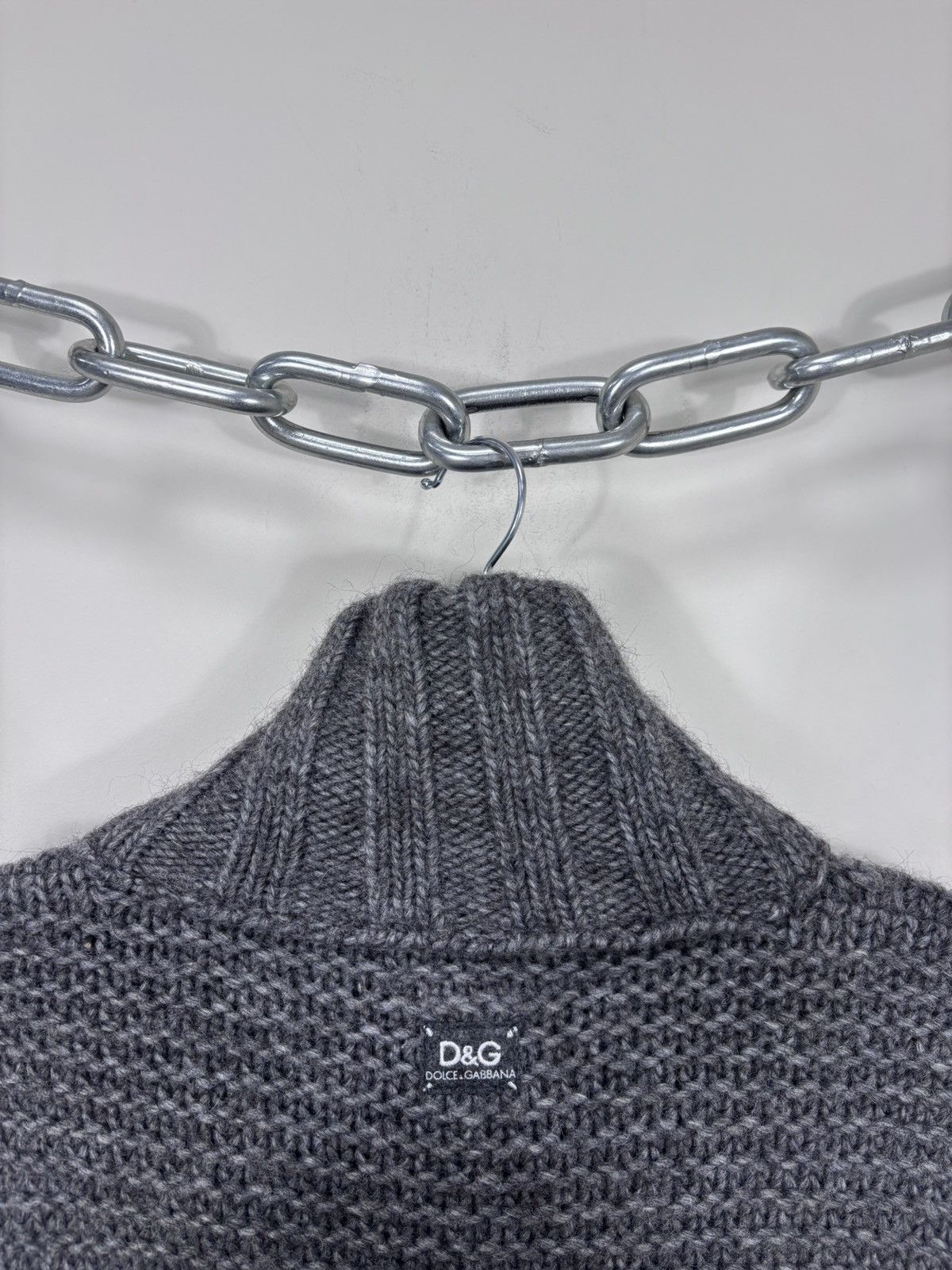 Dolce & Gabbana Vintage Dolce & Gabbana 2000s Quilted Buttoned Wool Sweater Size US M / EU 48-50 / 2 - 16 Thumbnail