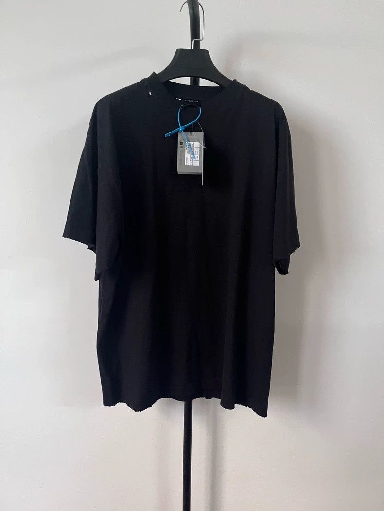Balenciaga Balenciaga Solid security tape logo short sleeve T-shirt Size US S / EU 44-46 / 1 - 2 Thumbnail