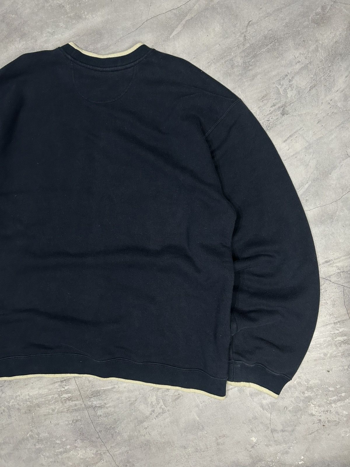 Nike Vintage Y2k Nike Big Swoosh Sweatshirt Size US XL / EU 56 / 4 - 9 Thumbnail