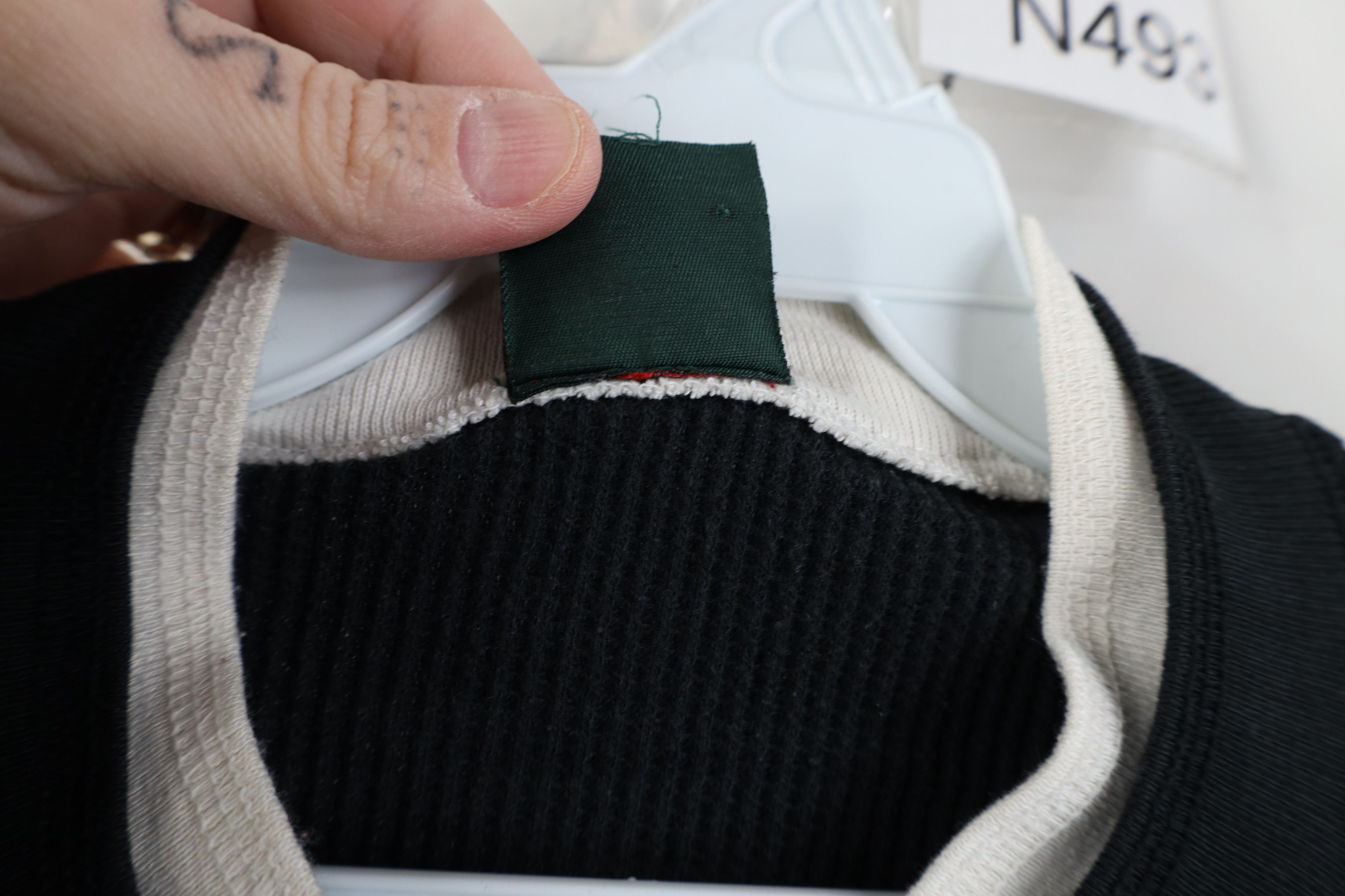 Vintage Vintage 90s Streetwear Waffle Knit Henley T-Shirt Black Size L / US 10 / IT 46 - 9 Thumbnail