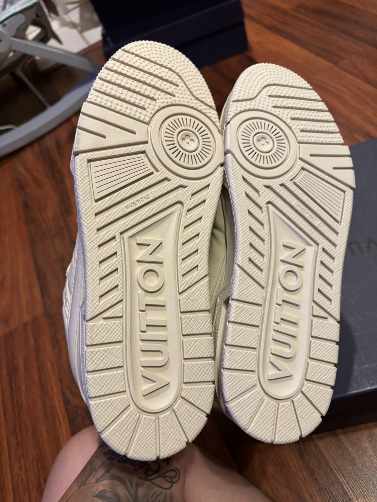Louis Vuitton Louis vuitton trianer sneaker white. Size US 7.5 / EU 40-41 - 7 Thumbnail