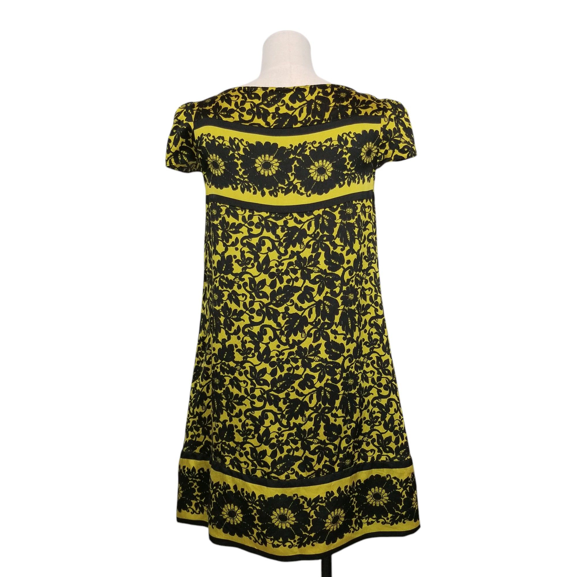 Diane von Furstenberg Cerisier Silk Dress Size S / US 4 / IT 40 - 4 Thumbnail