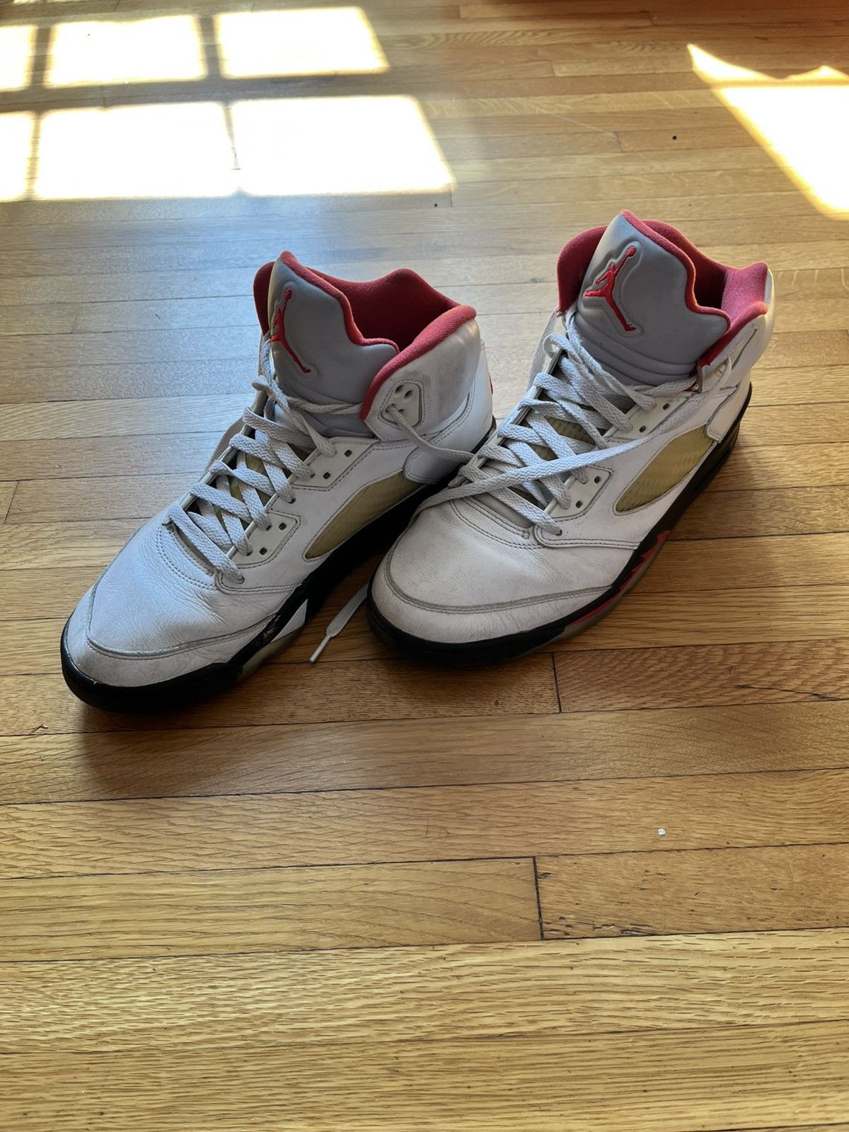 Jordan Brand Jordan 5 Fire Red High Top Size US 10.5 / EU 43-44 - 7 Thumbnail