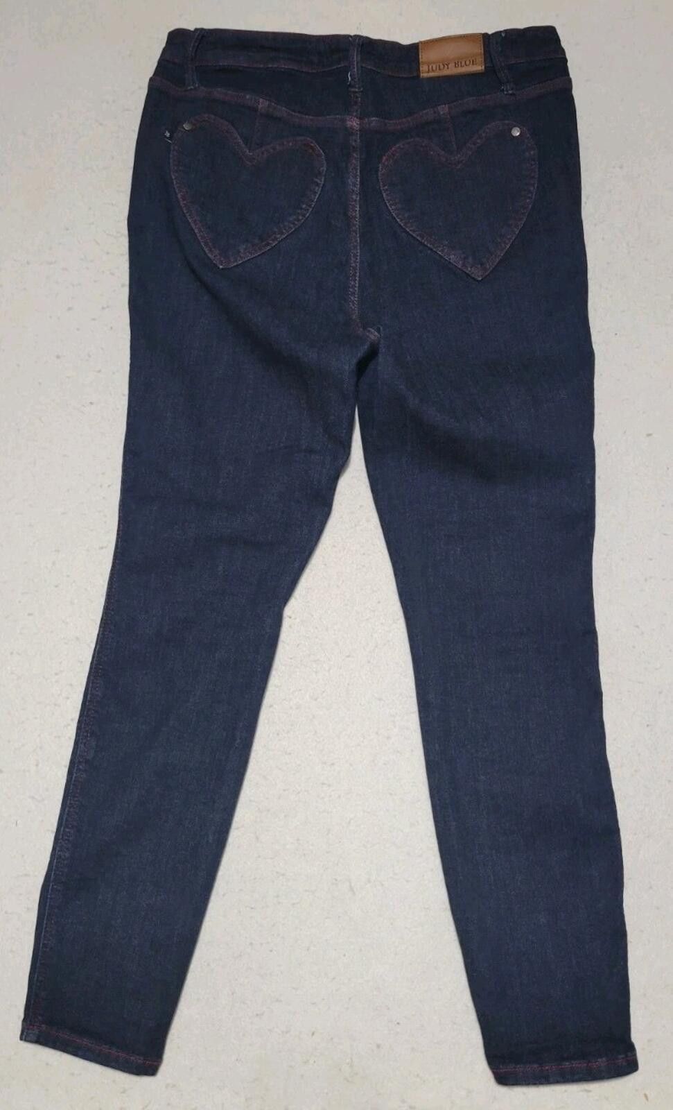 Other Judy Blue Heart Pocket Skinny Fit Jeans Size 15/32 Size 30" / US 8 / IT 44 - 2 Thumbnail