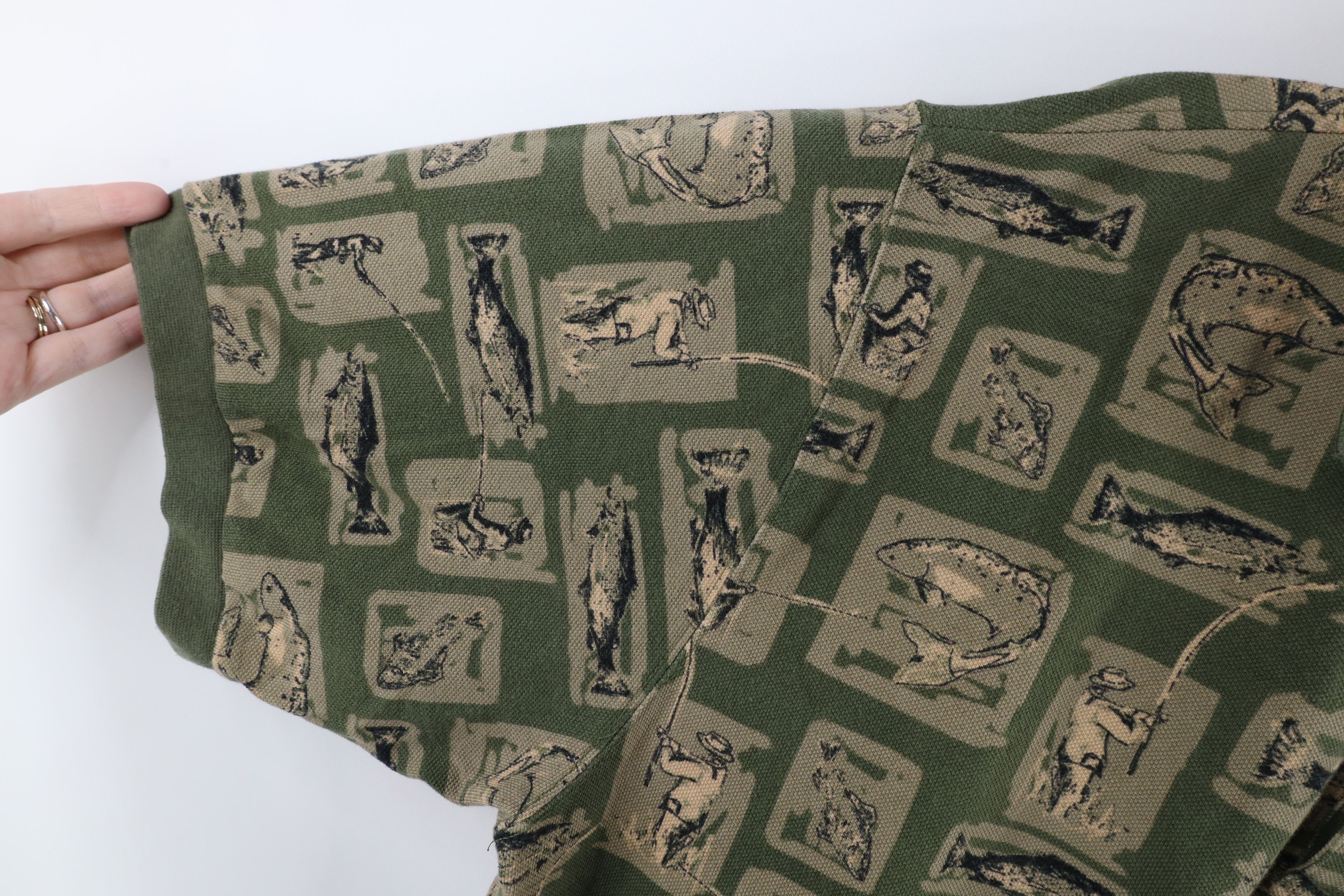Vintage Vintage 90s Streetwear Fish All Over Print Golf Polo Shirt Size US L / EU 52-54 / 3 - 5 Thumbnail
