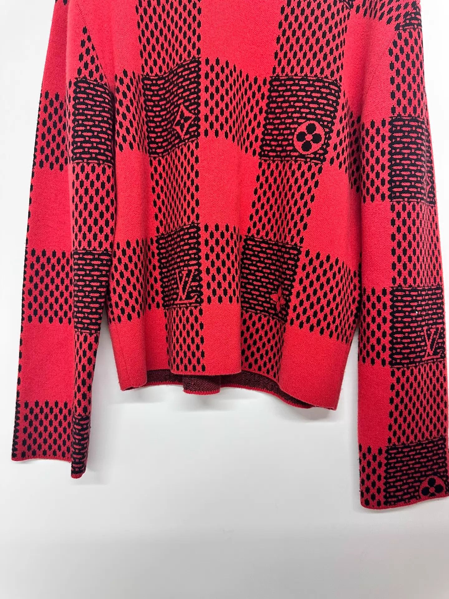 Louis Vuitton Louis Vuitton All Over Print Sweater Size S Size S / US 4 / IT 40 - 7 Thumbnail