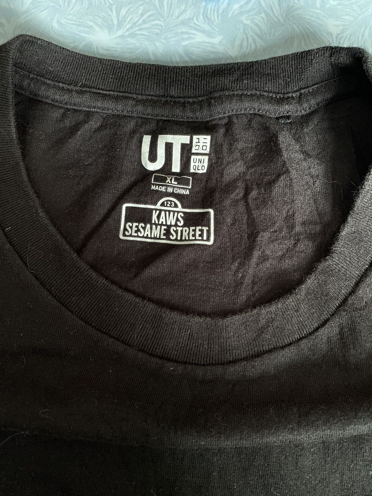 Kaws × Uniqlo Uniqlo kaws street vintage Size US L / EU 52-54 / 3 - 6 Thumbnail