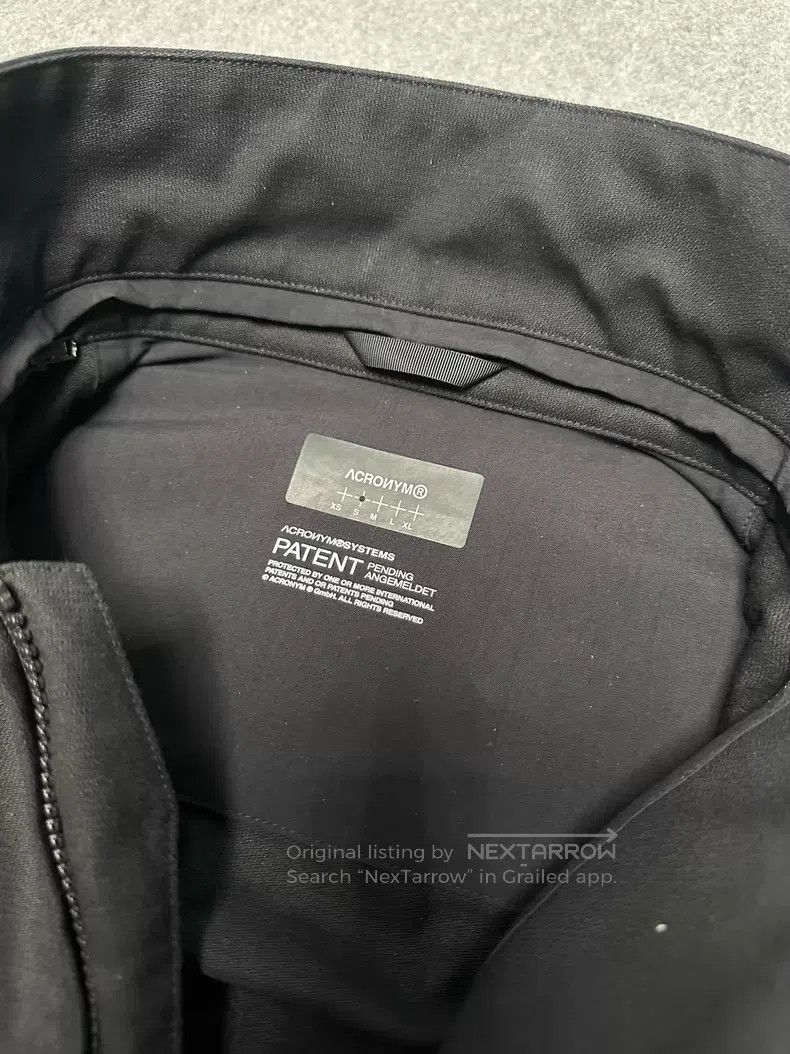 Acronym Acronym Windbreaker Size US S / EU 44-46 / 1 - 5 Thumbnail
