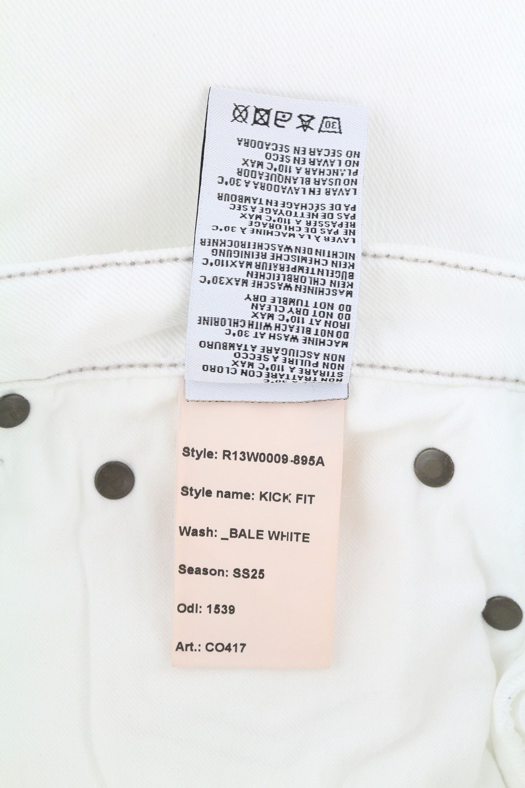 R13 KICK FIT 25 Bale White Flared Cropped Light Jeans 86190 Size 25" / US 0 / IT 36 - 9 Thumbnail