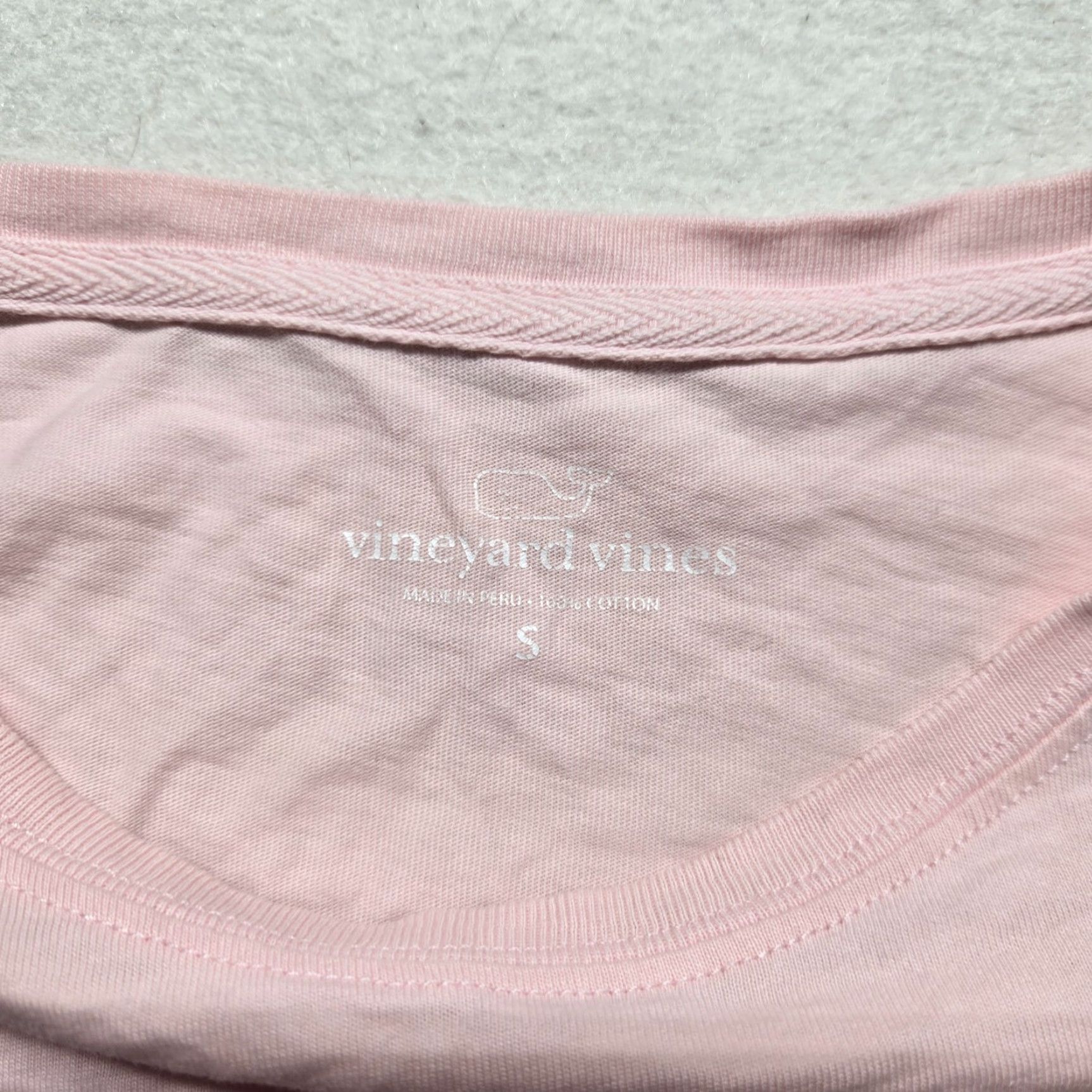 Vineyard Vines VINTAGE Vineyard Vines Pink Whale Long Sleeve T-Shirt Women Small Casual Cotton 2010s Size S / US 4 / IT 40 - 3 Thumbnail