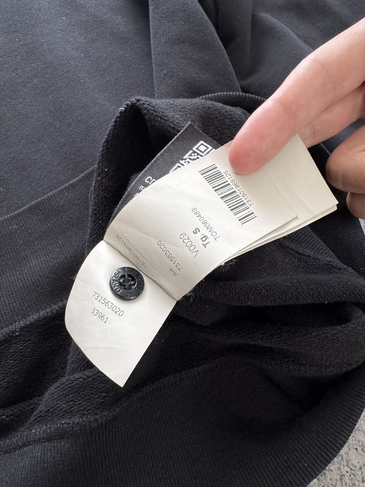 Stone Island Stone Island Sweatshirt Black Luxury Size S-M Rare Size US S / EU 44-46 / 1 - 10 Thumbnail
