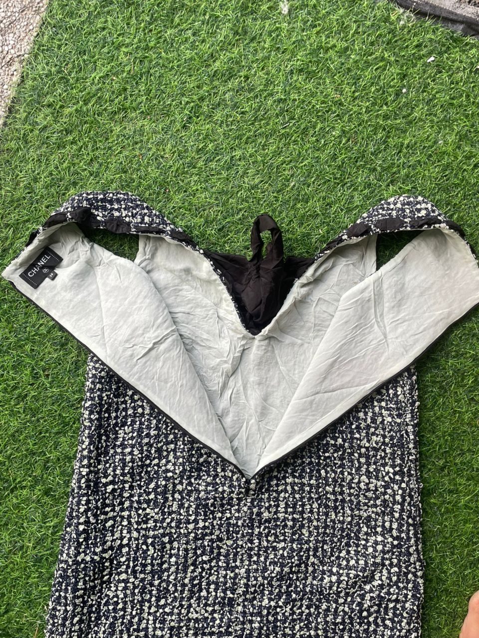 Chanel Authentic Chanel 2019 Mini Dress With Bow Size XS / US 0-2 / IT 36-38 - 3 Thumbnail