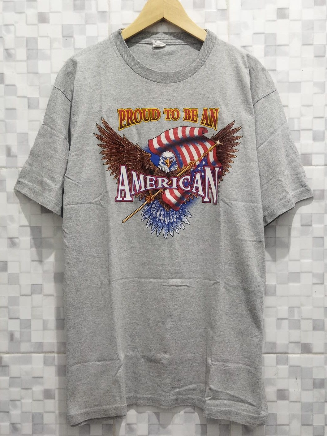 Vintage AMERICAN EAGLE Proud to be an American Size US L / EU 52-54 / 3 - 4 Thumbnail