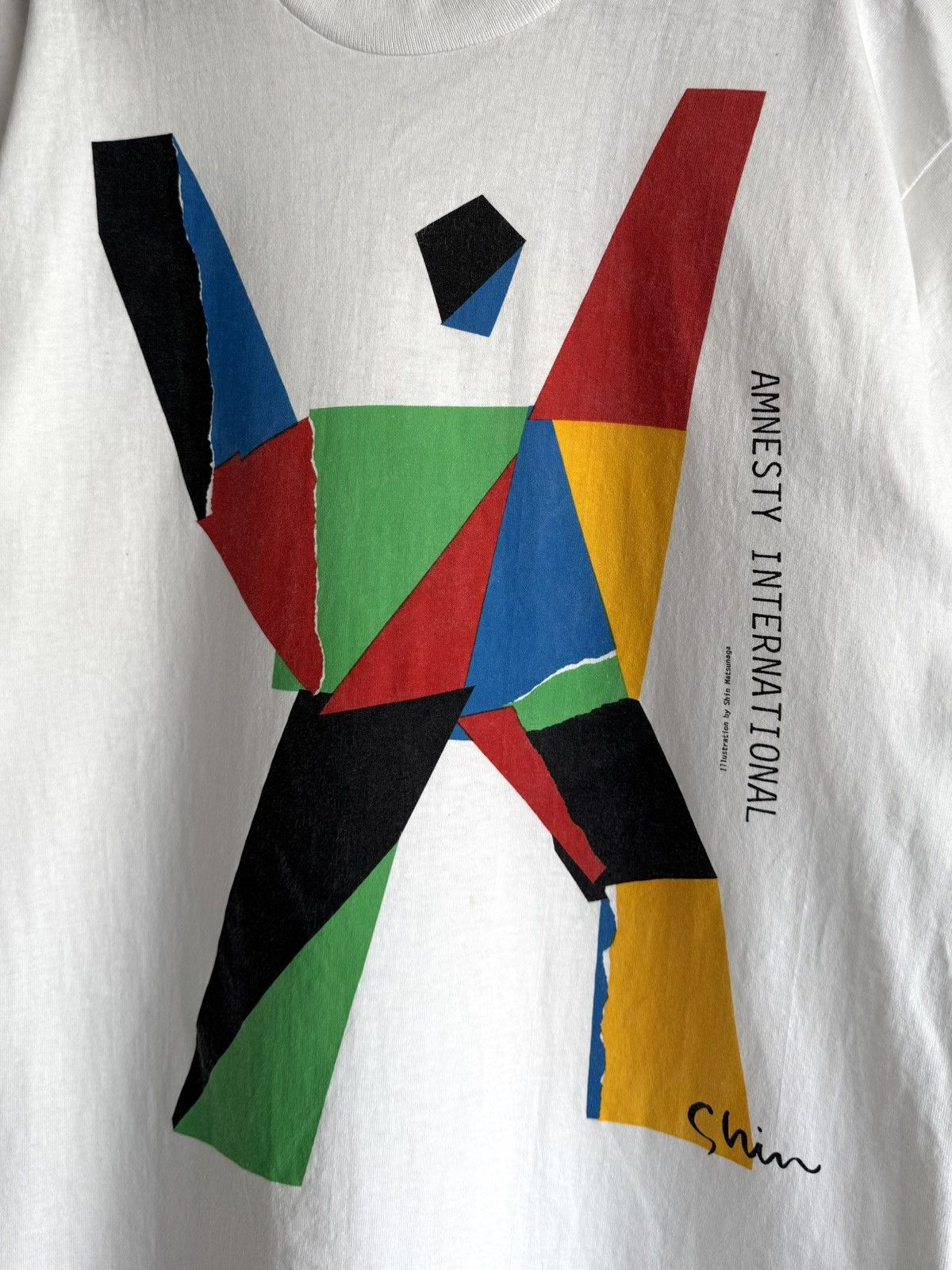 Vintage Amnesty International Shin Matsunaga Art Vintage T-shirt Size US L / EU 52-54 / 3 - 2 Thumbnail