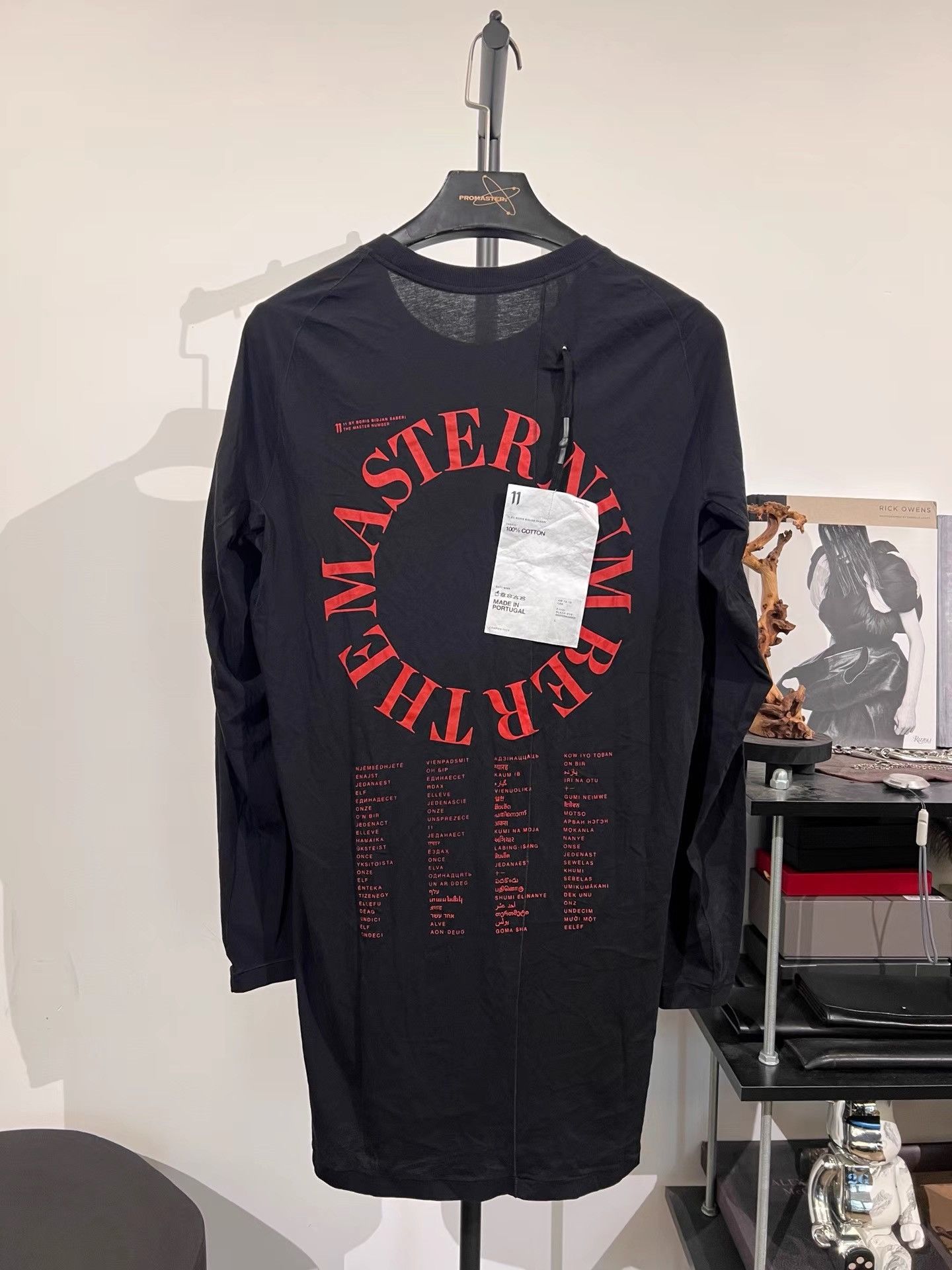 11 By Boris Bidjan Saberi 11by BBS LS3 Text Print Long Sleeve K35 Size US L / EU 52-54 / 3 - 1 Thumbnail