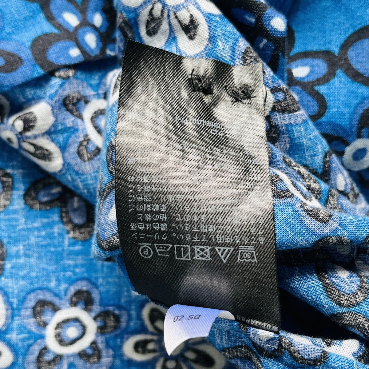 Marni MARNI X Uniqlo Japan Blue Flowers Shirts Buttons Up Size L Size US L / EU 52-54 / 3 - 19 Thumbnail