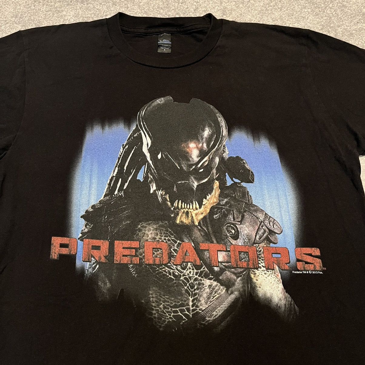 Vintage Predators Vintage Official Movie Fox Graphic Logo Tee Shirt Size US M / EU 48-50 / 2 - 1 Thumbnail