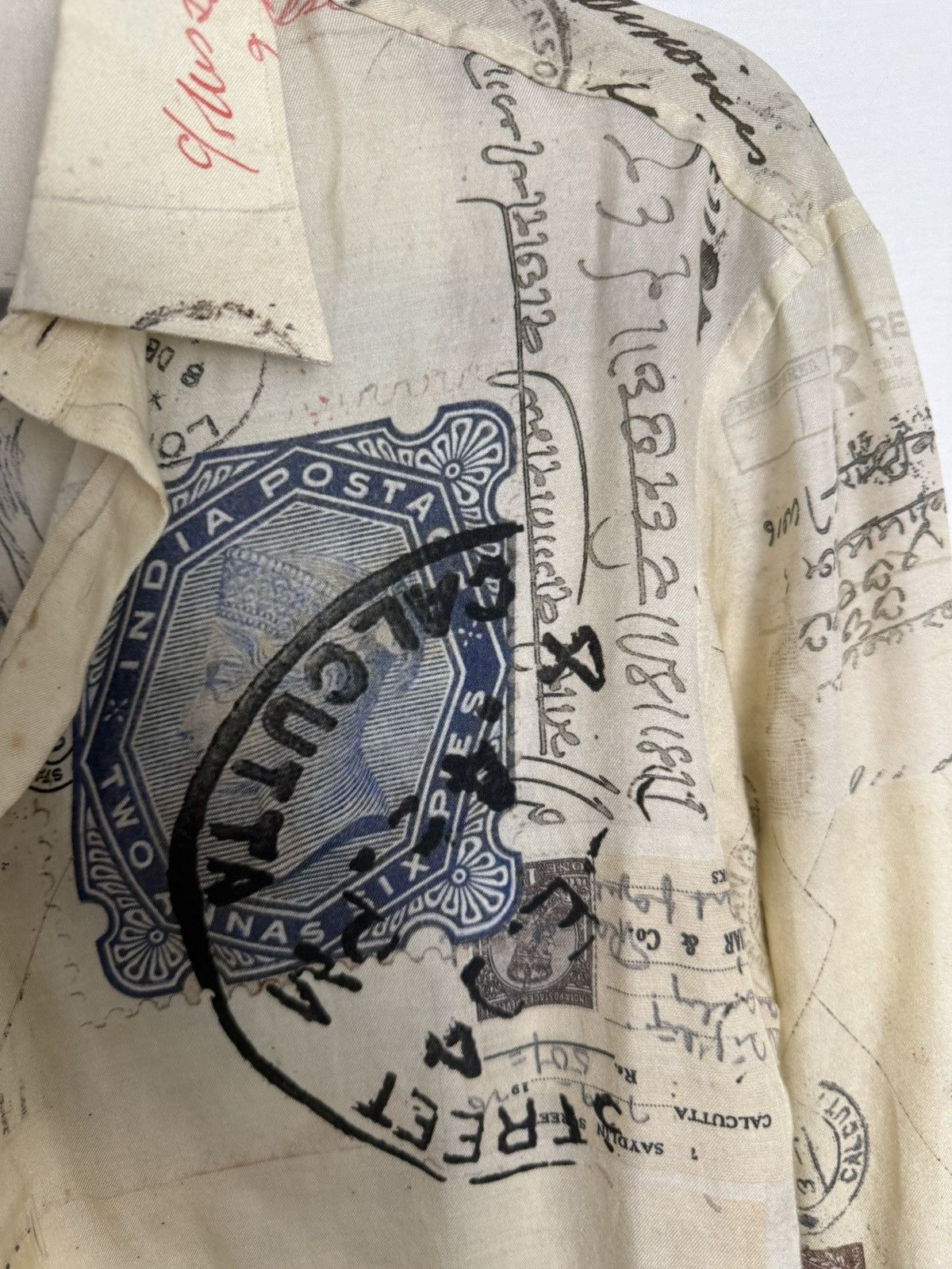 Alexander McQueen McQueen letters to india silk shirt Size US M / EU 48-50 / 2 - 4 Thumbnail