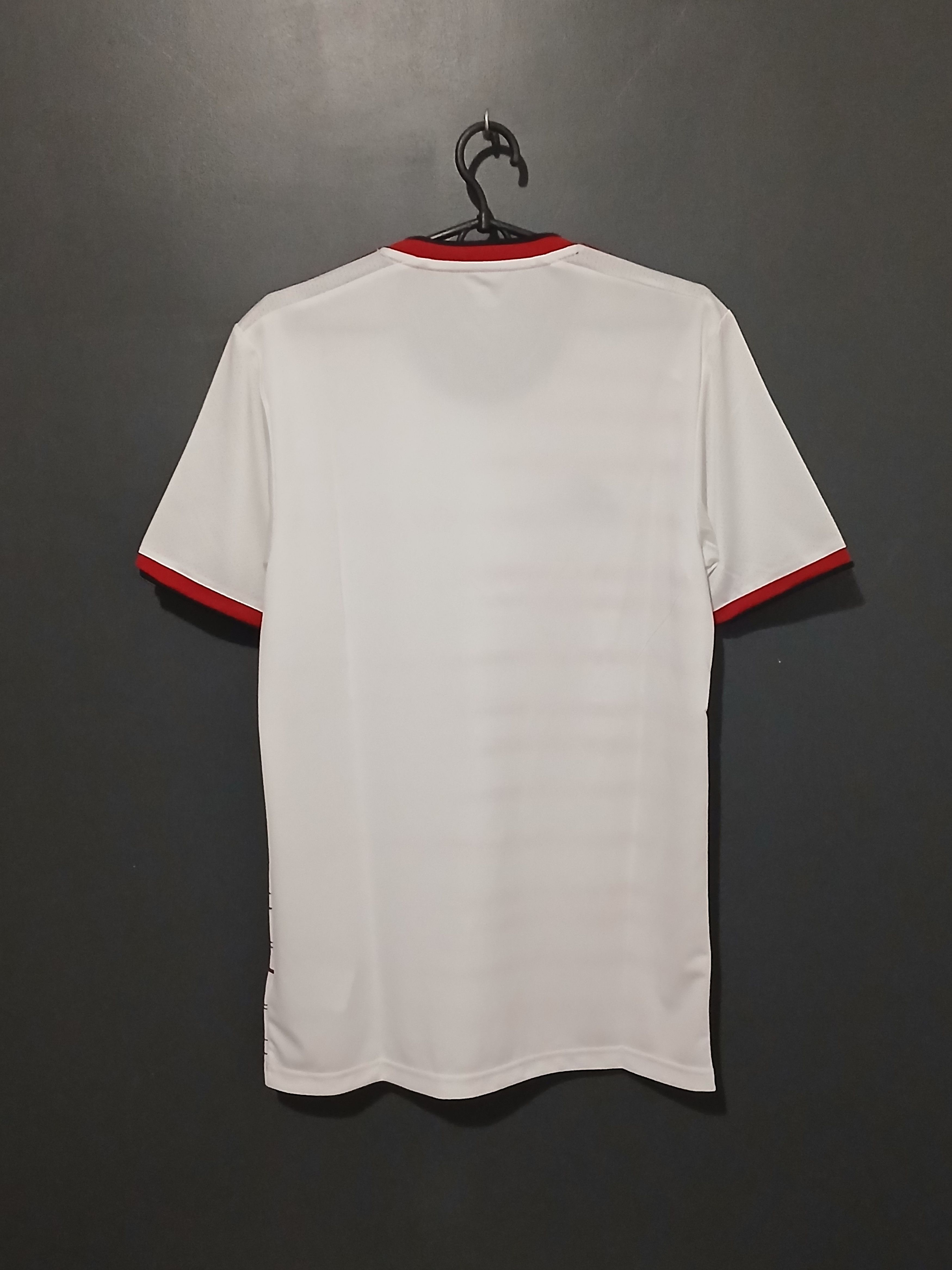 Adidas New Adidas T-Shirt Size US S / EU 44-46 / 1 - 2 Thumbnail