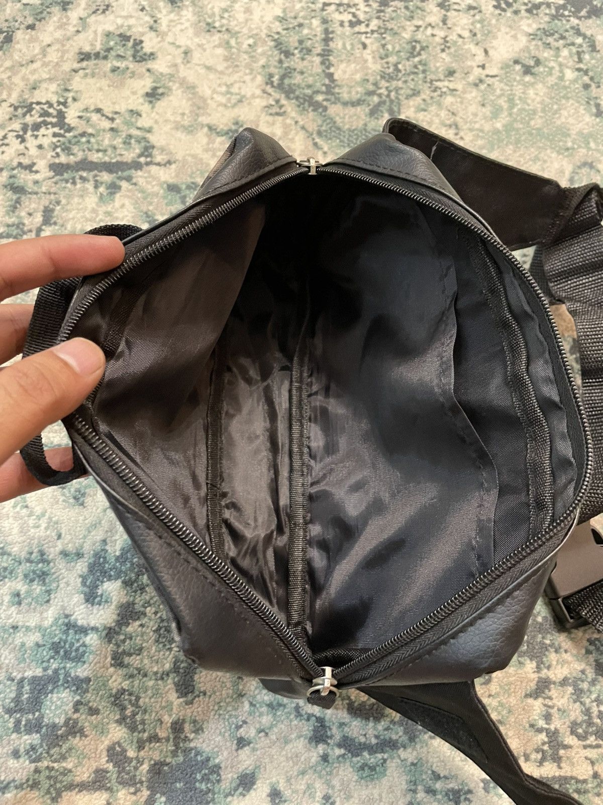 Mastermind Japan × Roen Roen By Hiromu Takahara “Love & Peace” Crossbody Bag Size ONE SIZE - 18 Thumbnail