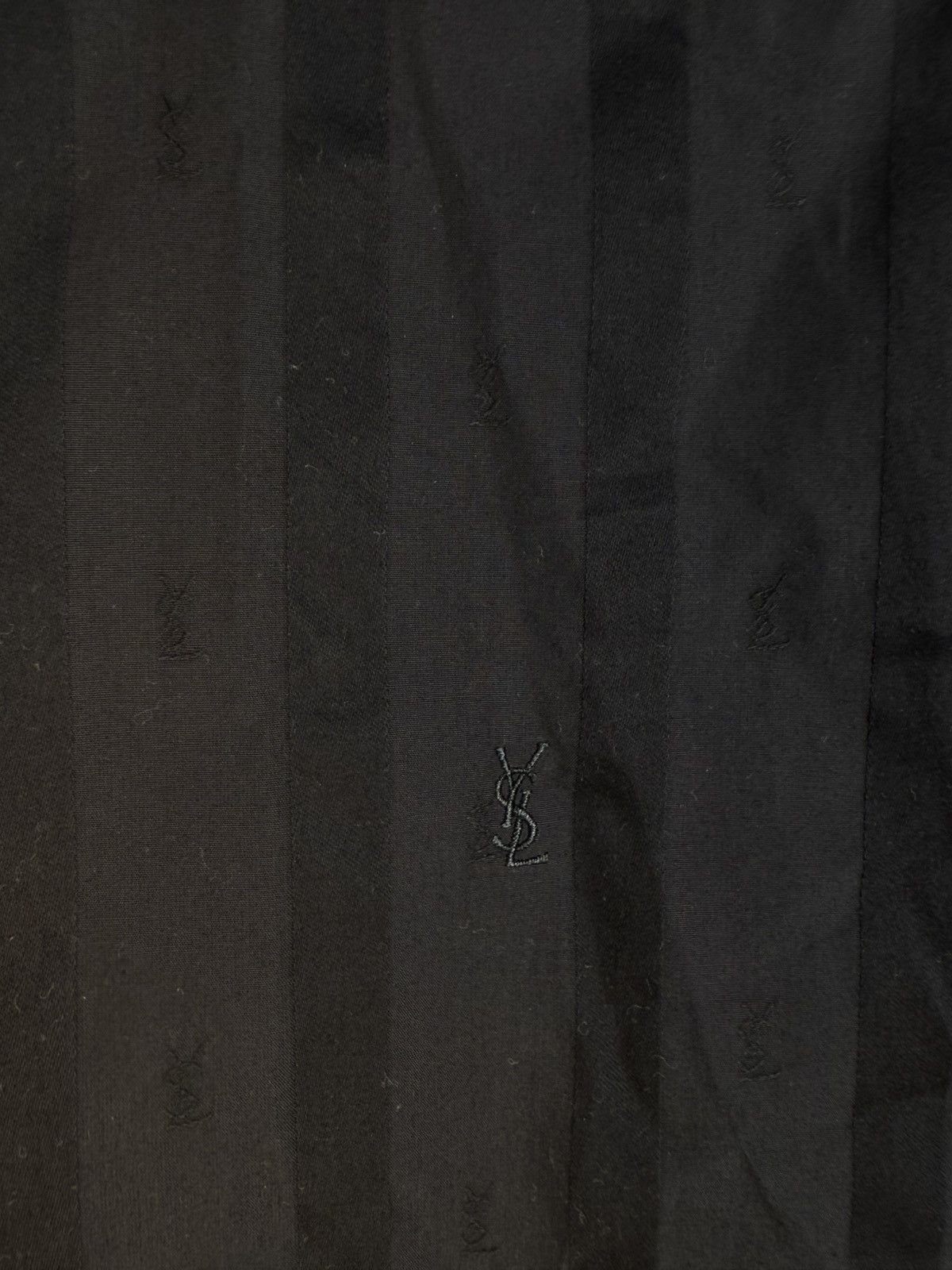 Yves Saint Laurent Monogram YSL Shirt Black Longsleeve Button Up Dress Collar Size US M / EU 48-50 / 2 - 2 Thumbnail