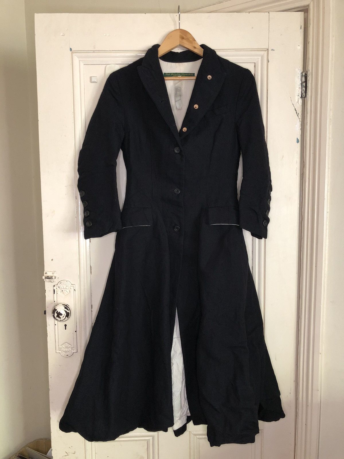 image of Paul Harnden Shoemakers Women’S Long Coat in Black, Women's (Size Small)