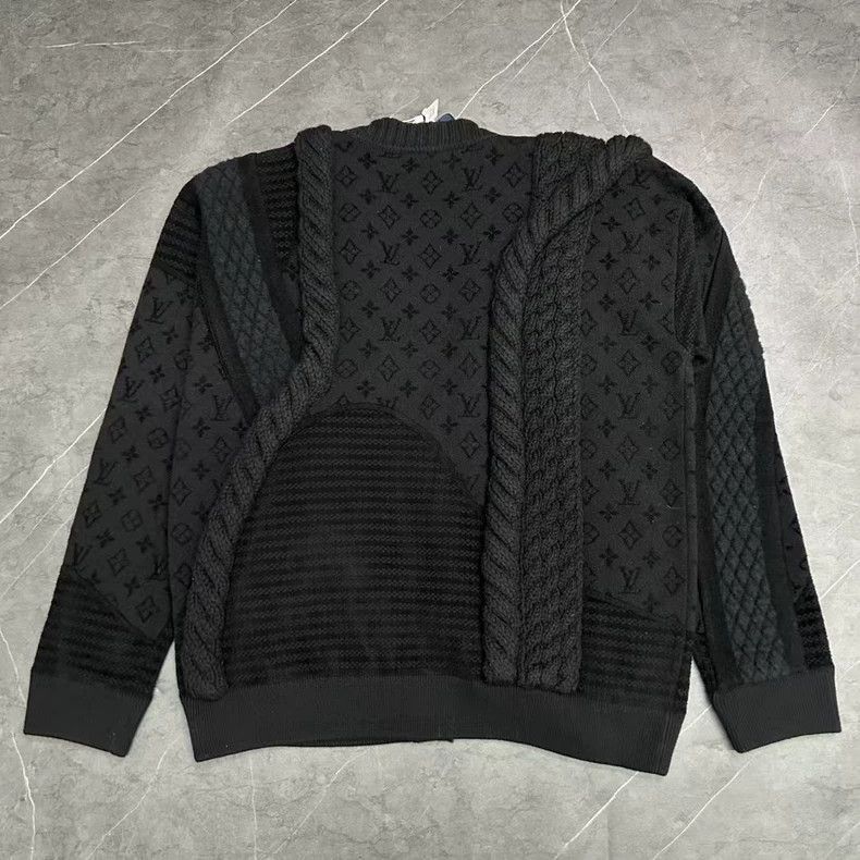 Louis Vuitton Louis Vuitton Asymmetric Monogram Knit Cardigan Size US M / EU 48-50 / 2 - 2 Thumbnail