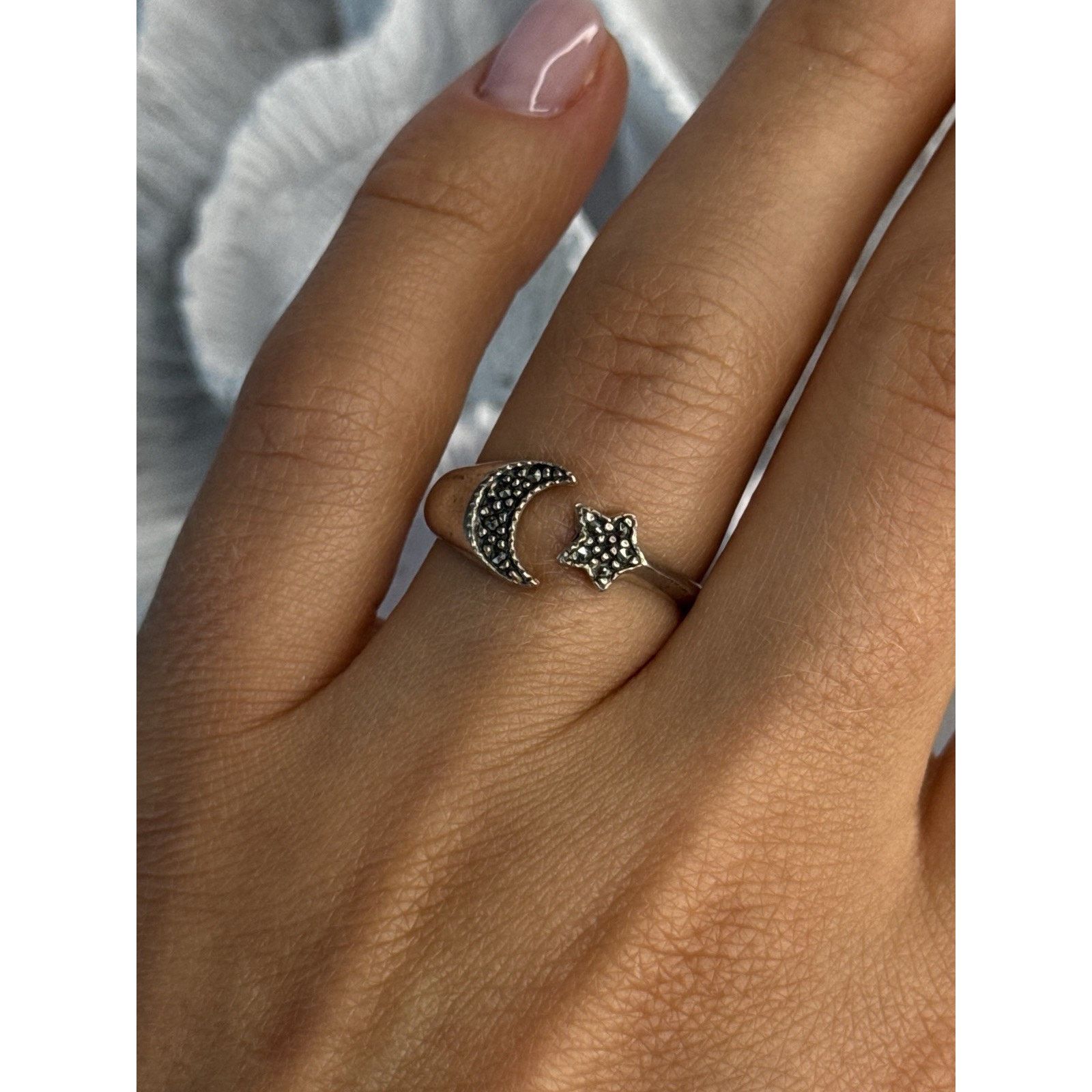 Jewelry 925 STERLING SILVER MOON & STAR MARCASITE RING SIZE 8 Size ONE SIZE - 6 Thumbnail