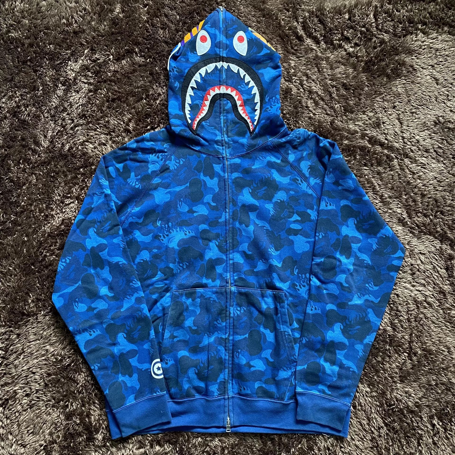 Bape Bape Shark Blue Hoodie m Men Size US M / EU 48-50 / 2 - 1 Thumbnail